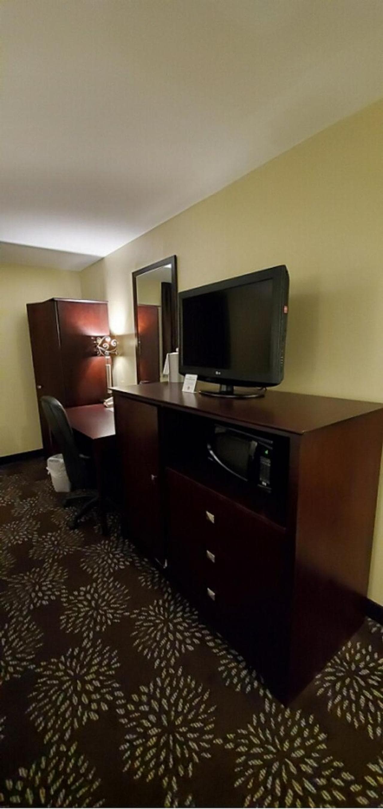 Holiday Inn Express Pittsburgh West - Greentree by IHG gallery photo in Pittsburgh, PA — image 26