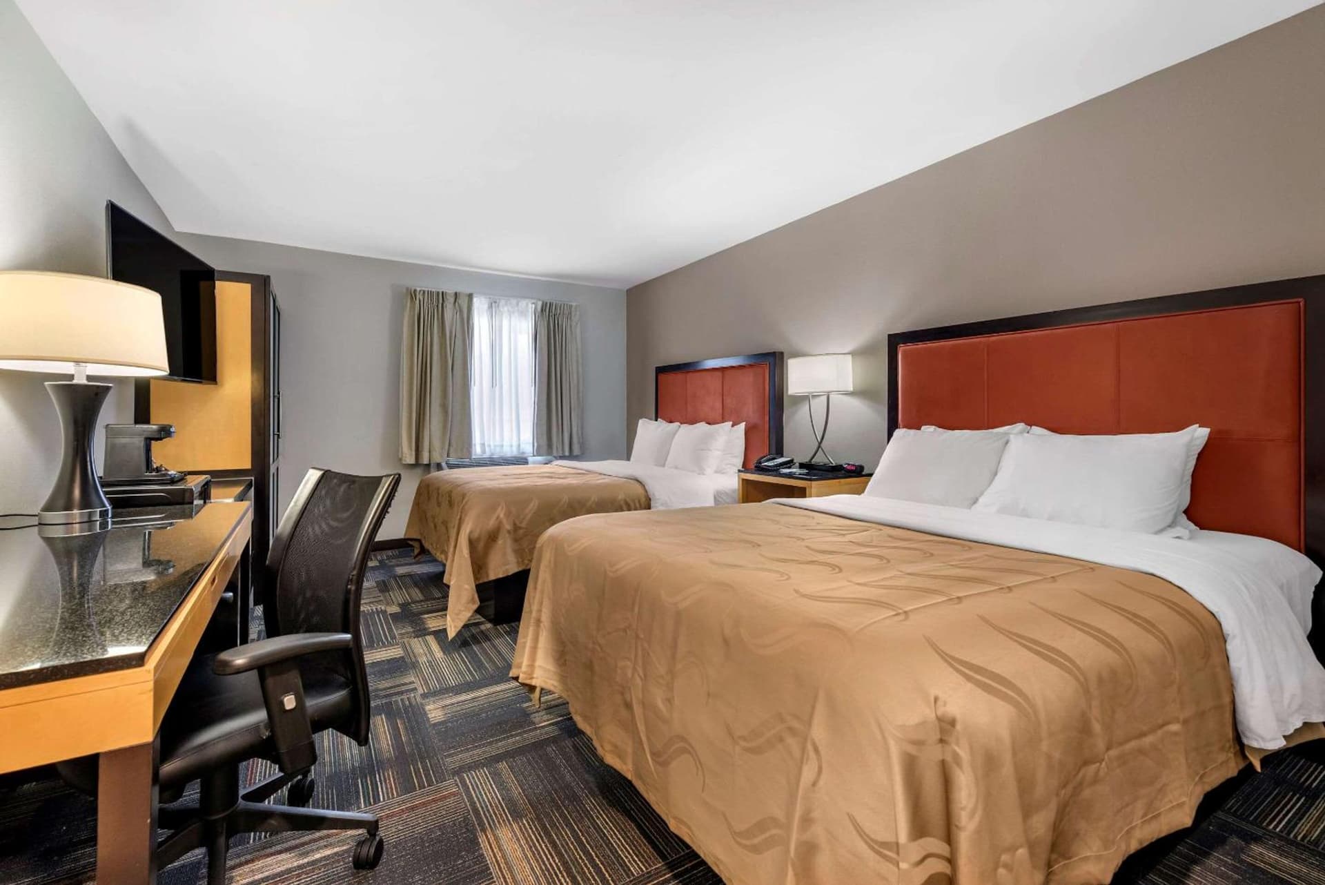Quality Inn & Suites Evansville Downtown gallery photo in Evansville, IN — image 14