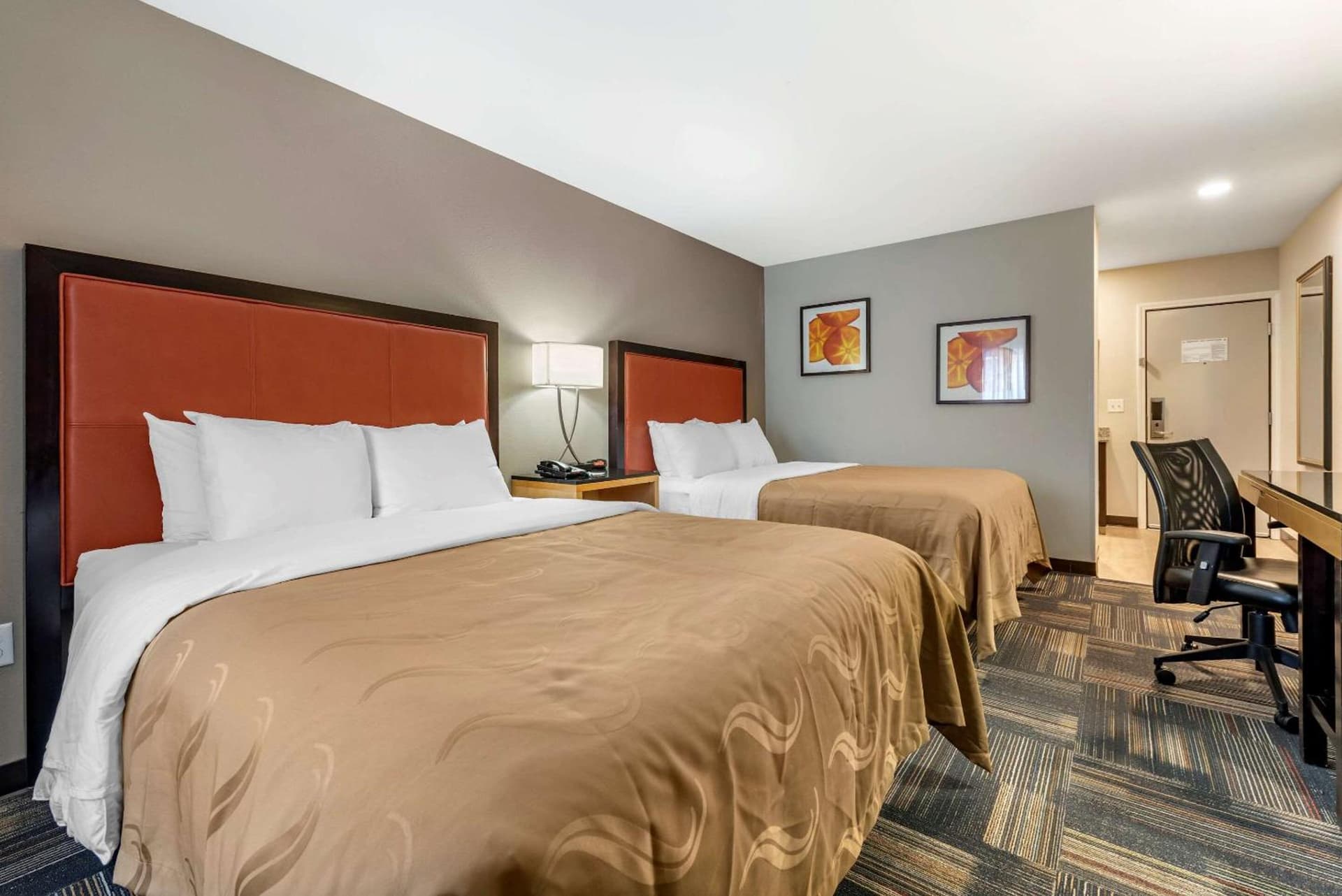 Quality Inn & Suites Evansville Downtown gallery photo in Evansville, IN — image 8