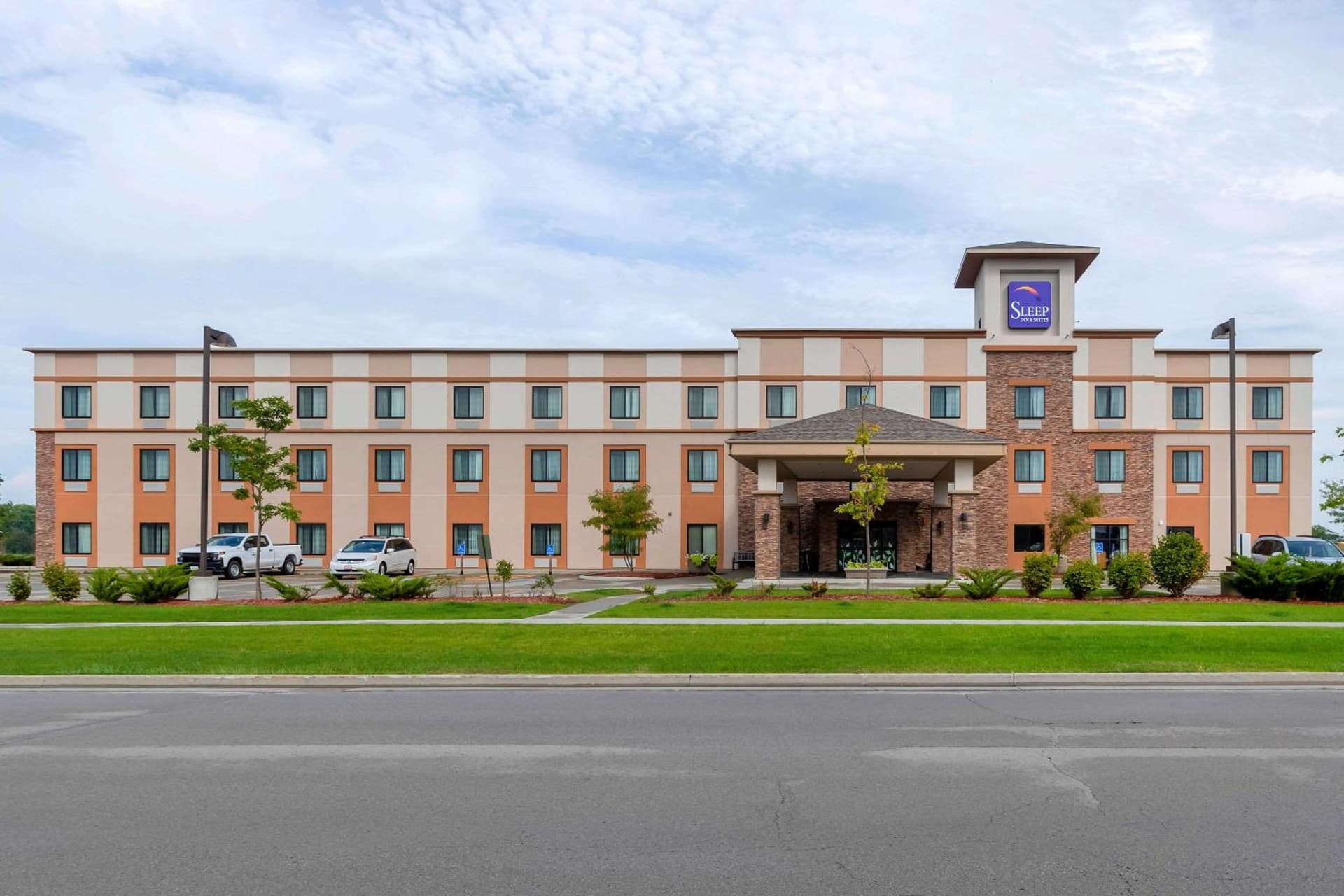 Sleep Inn & Suites Ames near ISU Campus interior in Ames, IA — gallery photo 2