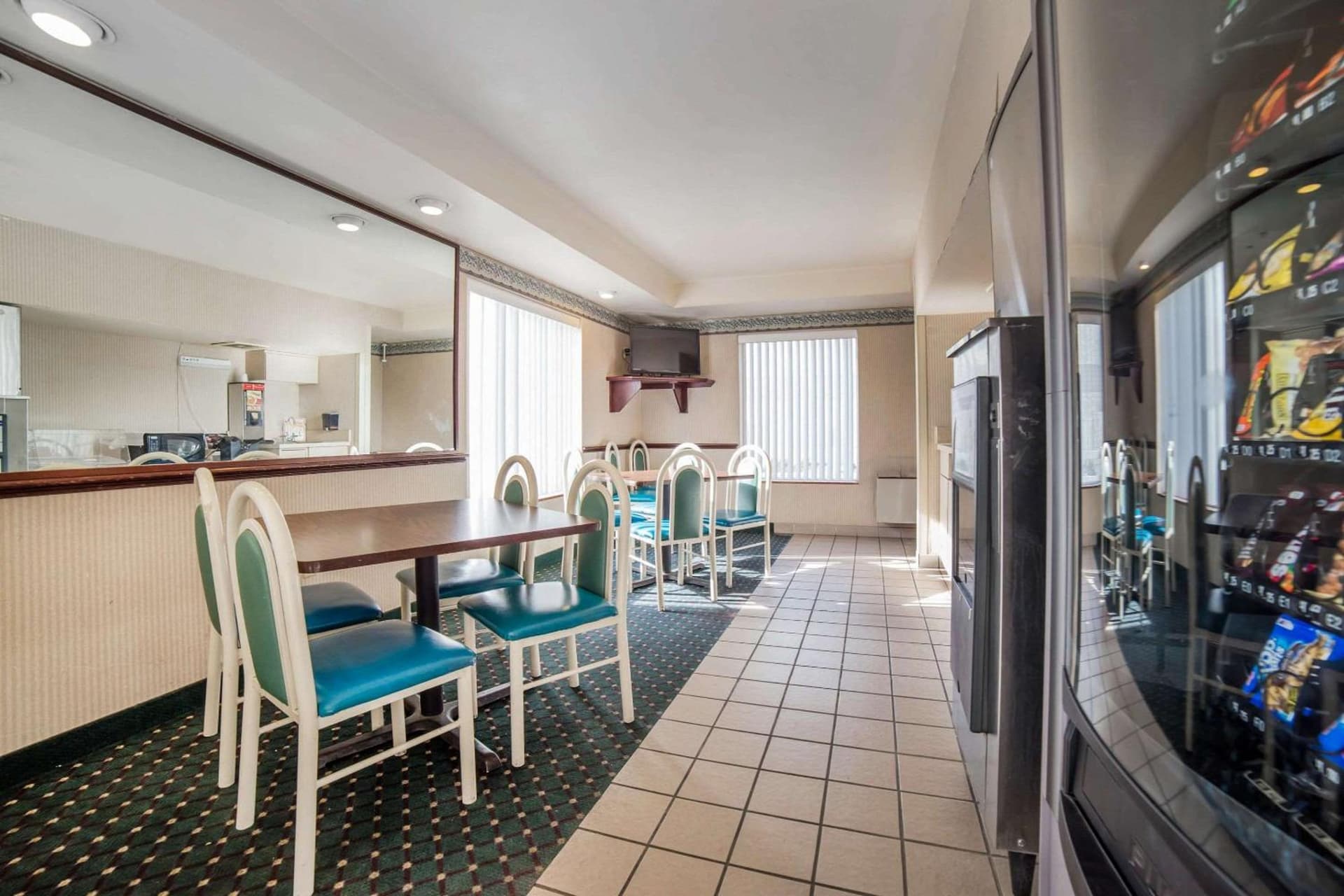 Rodeway Inn & Suites Nampa gallery photo in Nampa, ID — image 7