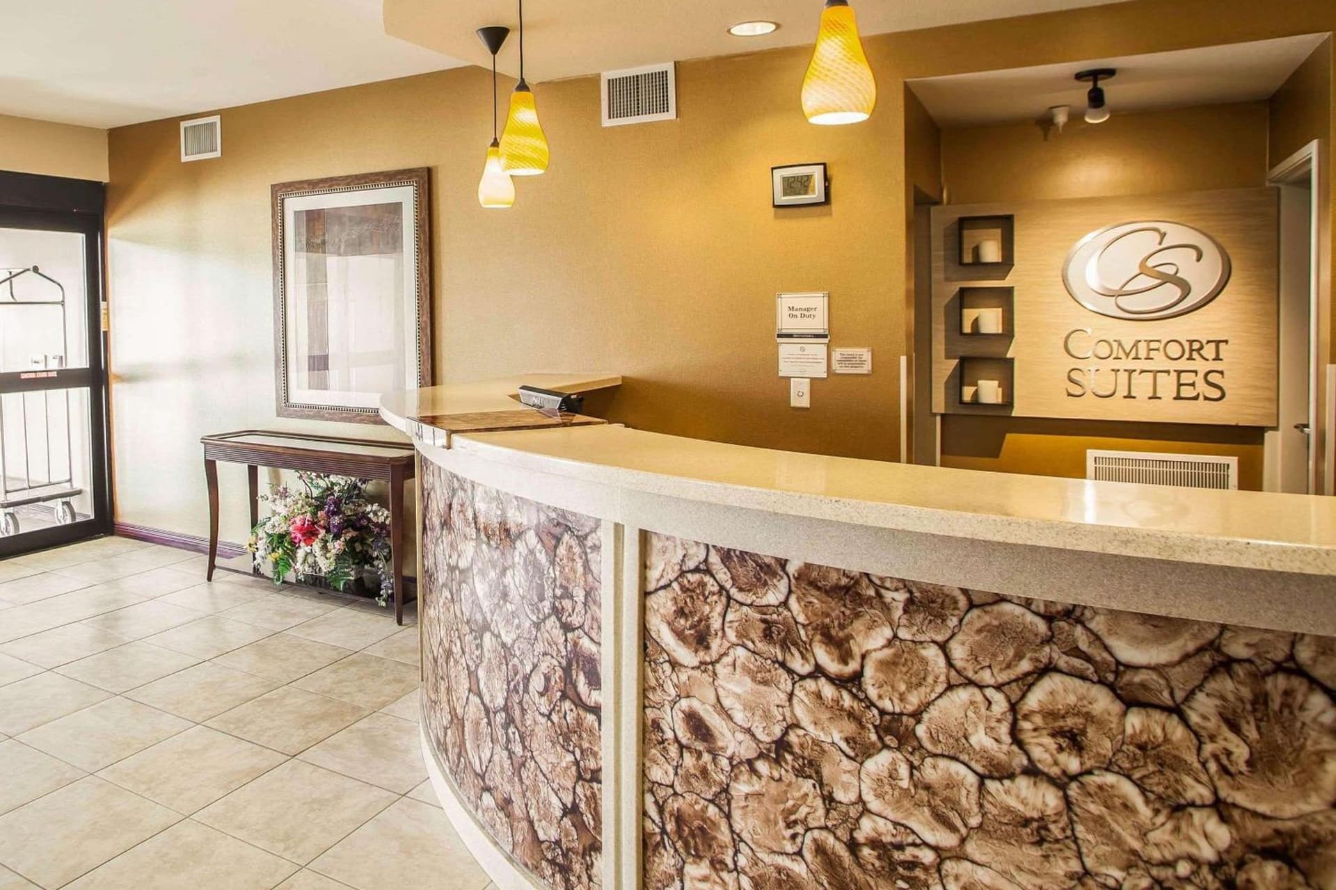 Comfort Suites Bloomington I-55 and I-74 gallery photo in Bloomington, IL — image 17