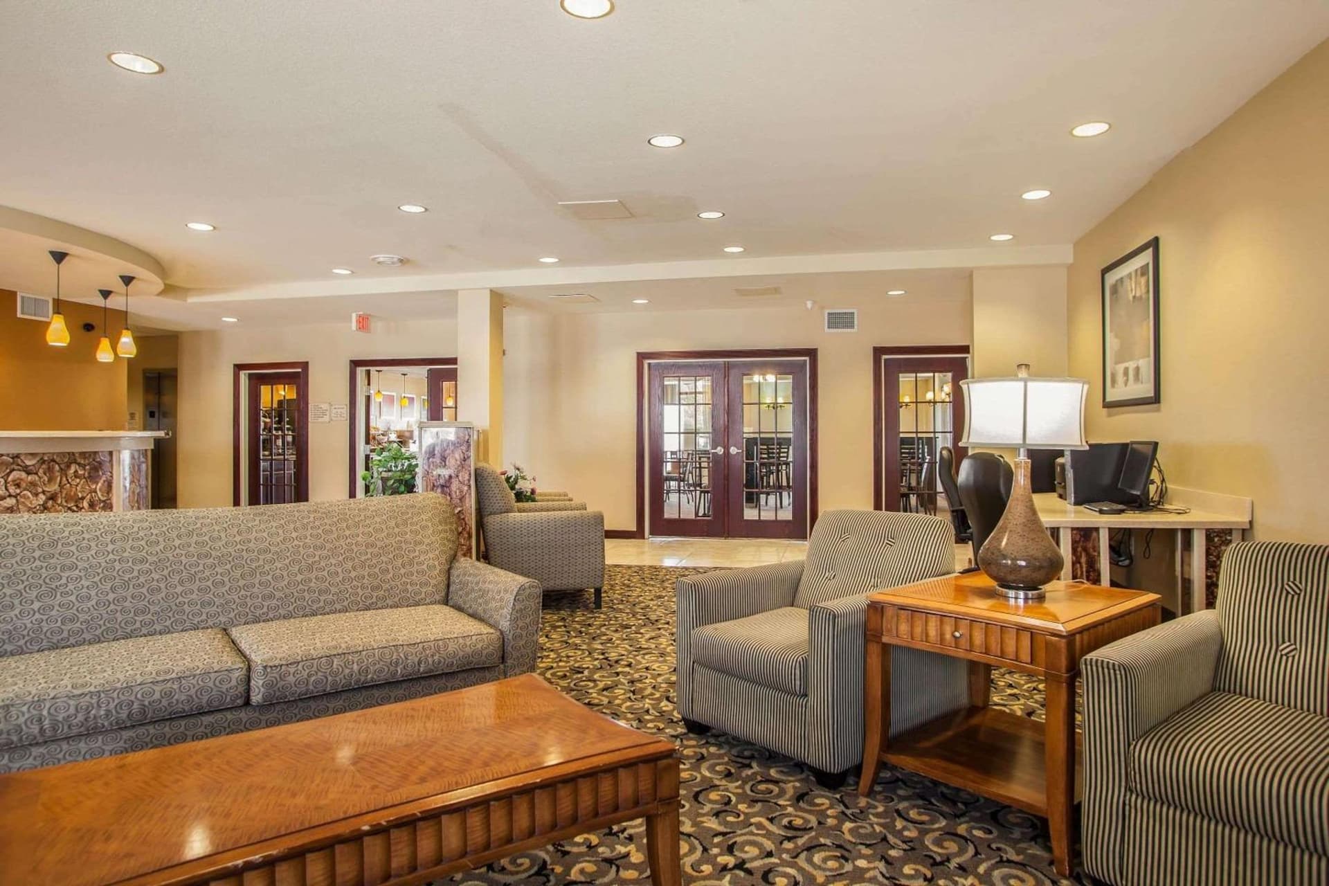 Comfort Suites Bloomington I-55 and I-74 gallery photo in Bloomington, IL — image 27