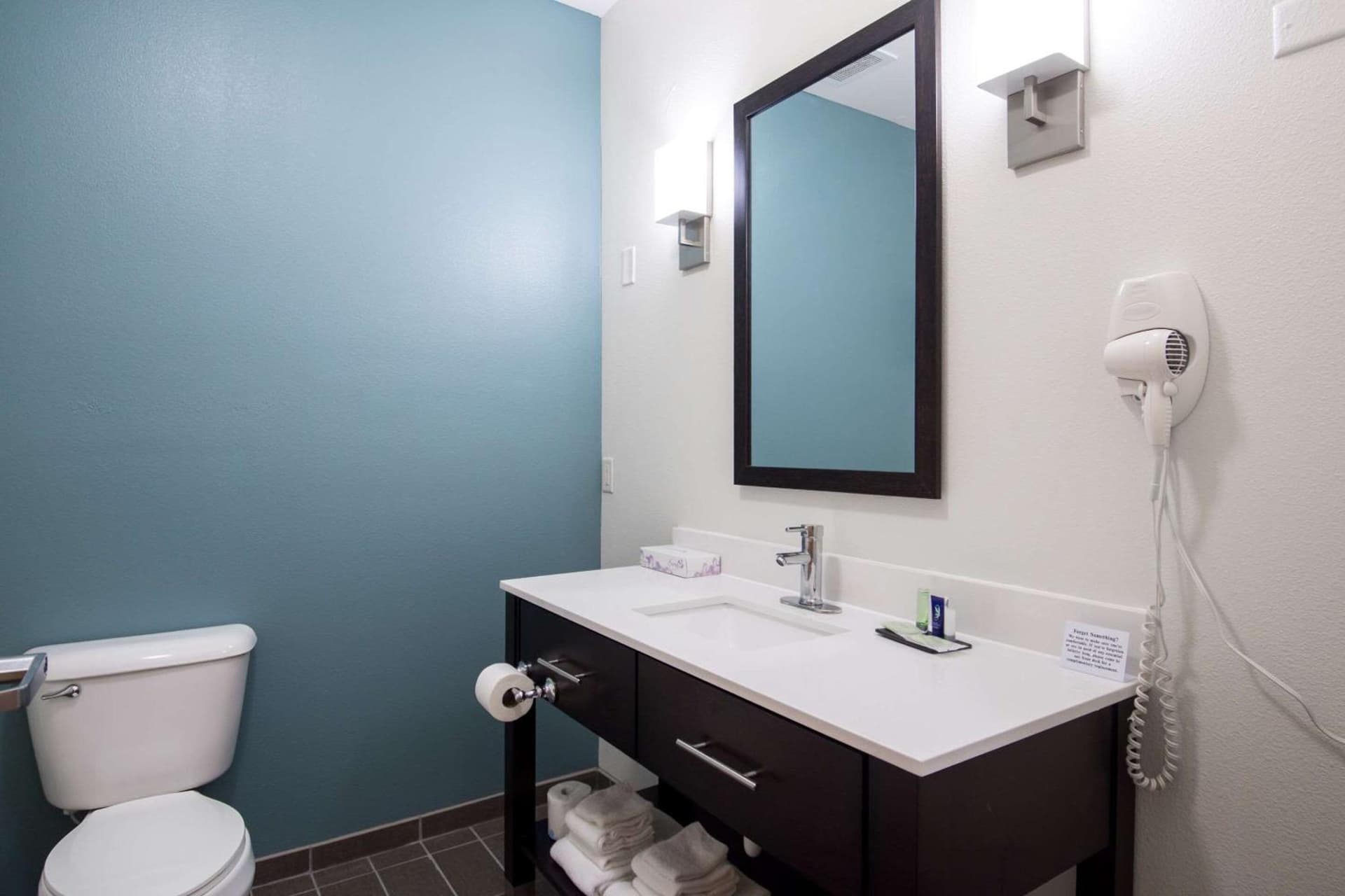 Sleep Inn & Suites Washington near Peoria gallery photo in Washington, IL — image 9
