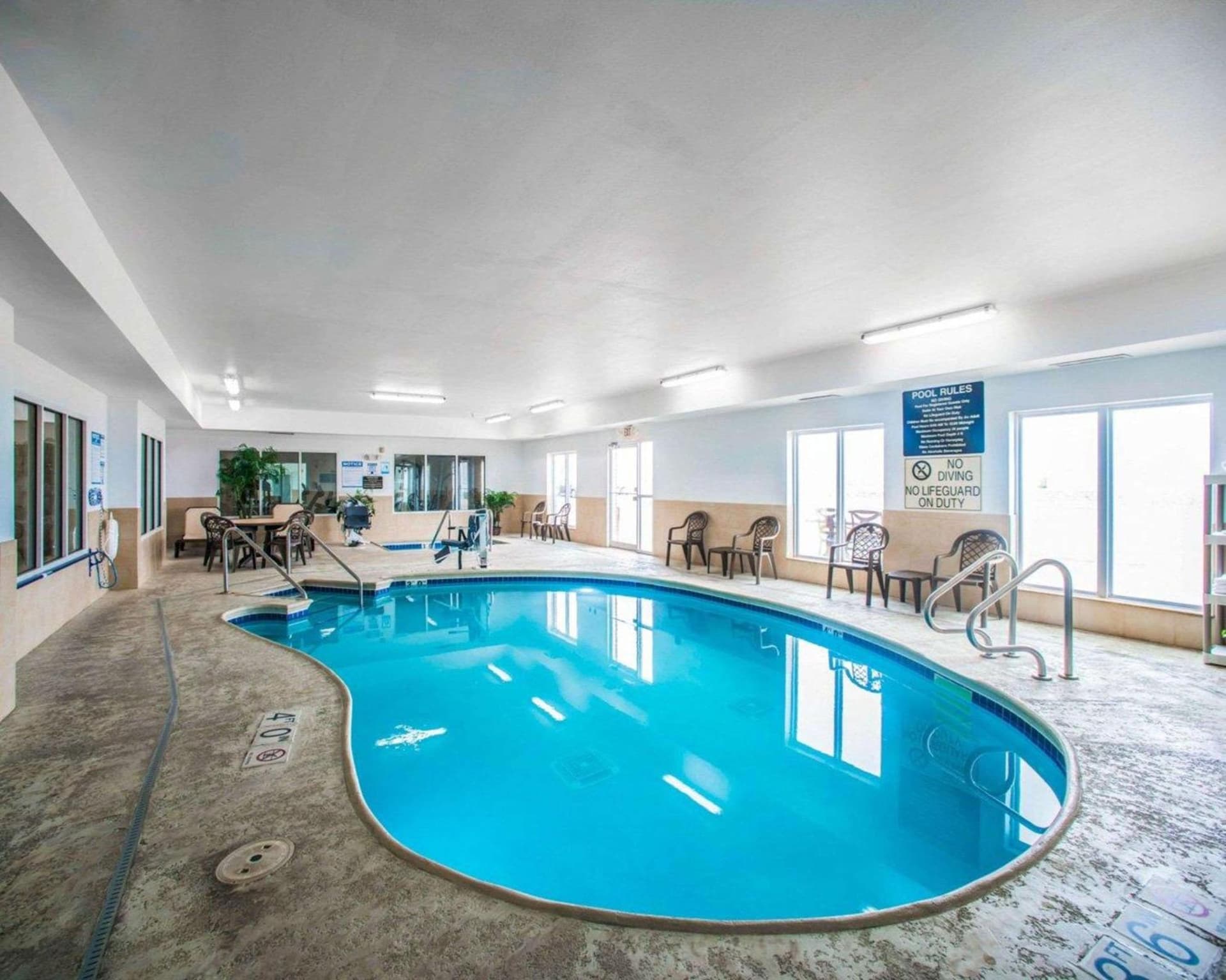 Sleep Inn & Suites Washington near Peoria gallery photo in Washington, IL — image 55