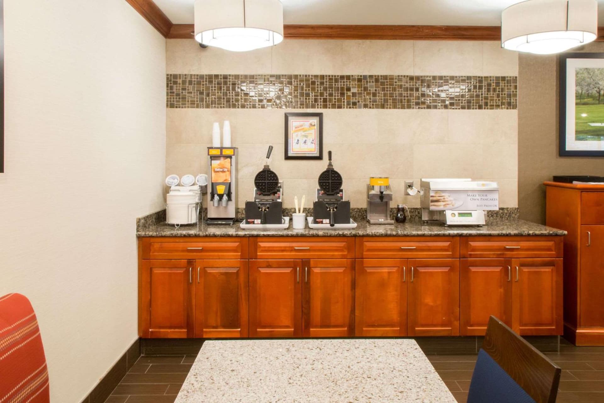 Comfort Suites Grand Rapids South gallery photo in Grand Rapids, MI — image 43