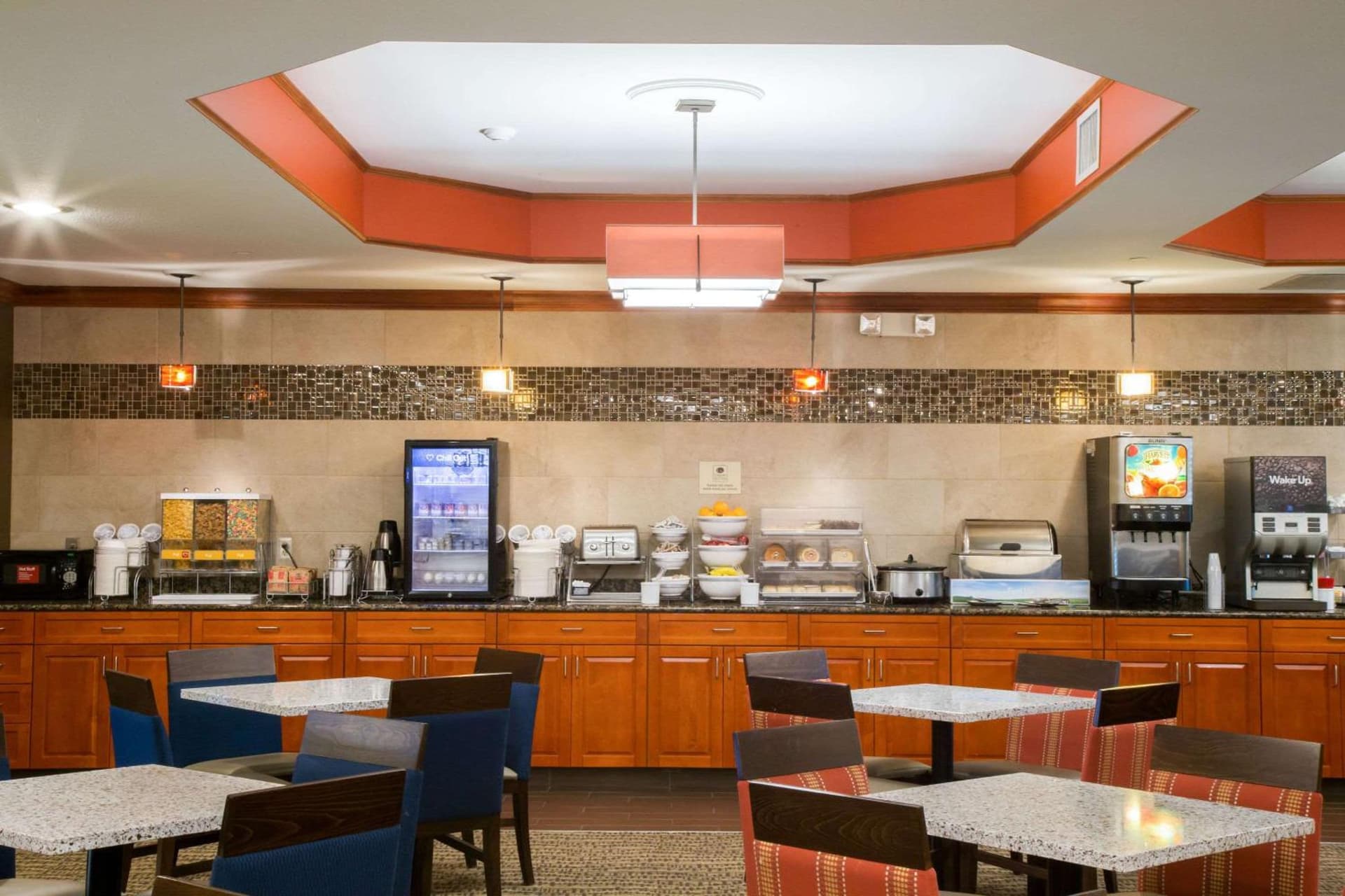 Comfort Suites Grand Rapids South gallery photo in Grand Rapids, MI — image 8