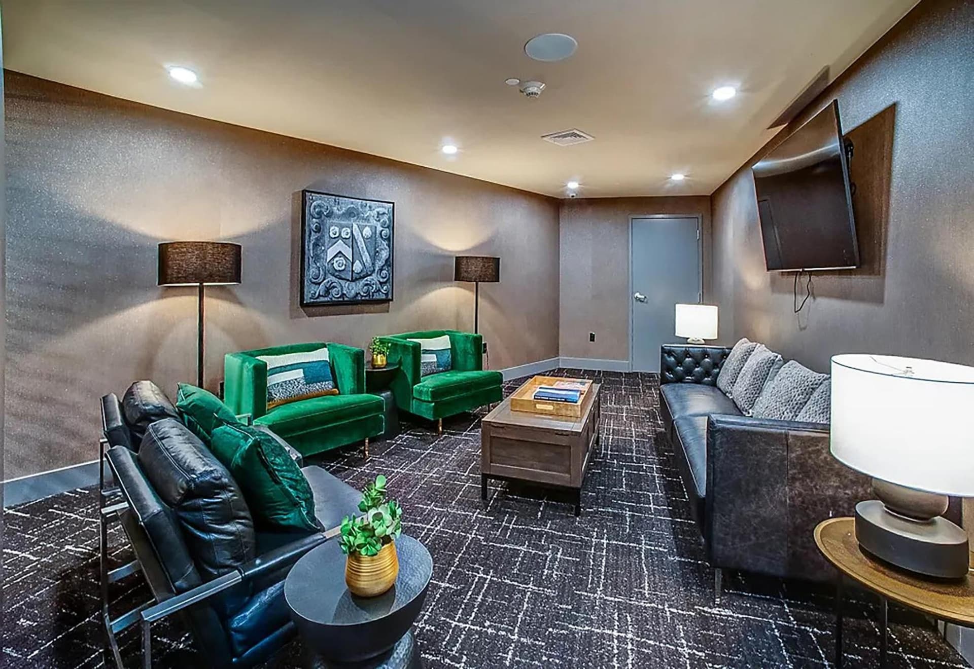 Luxury Furnished Apartments by Hyatus Downtown at Yale gallery photo in New Haven, CT — image 15