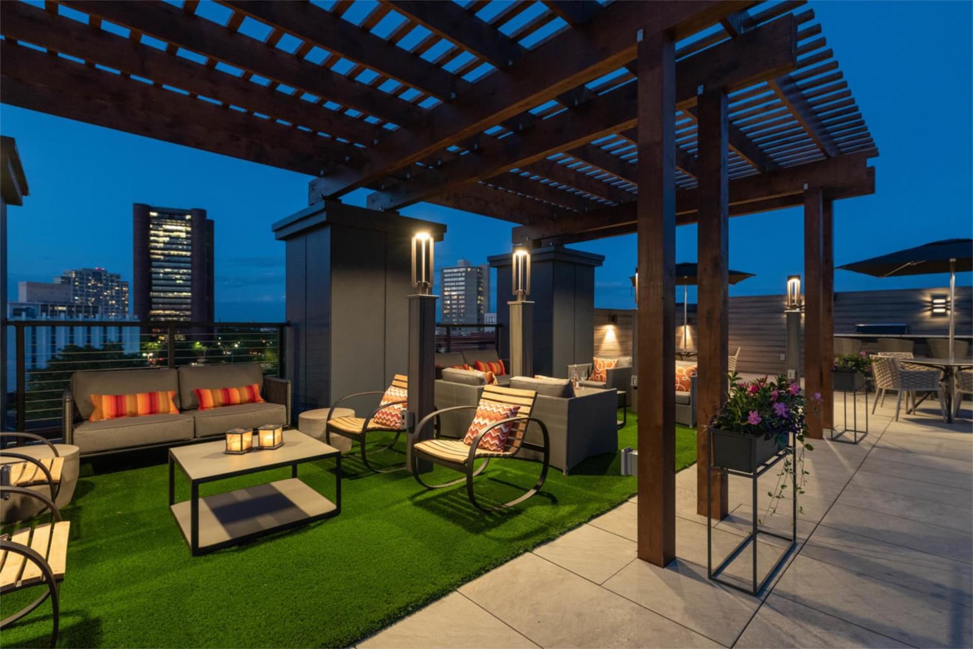 Luxury Furnished Apartments by Hyatus Downtown at Yale gallery photo in New Haven, CT — image 190