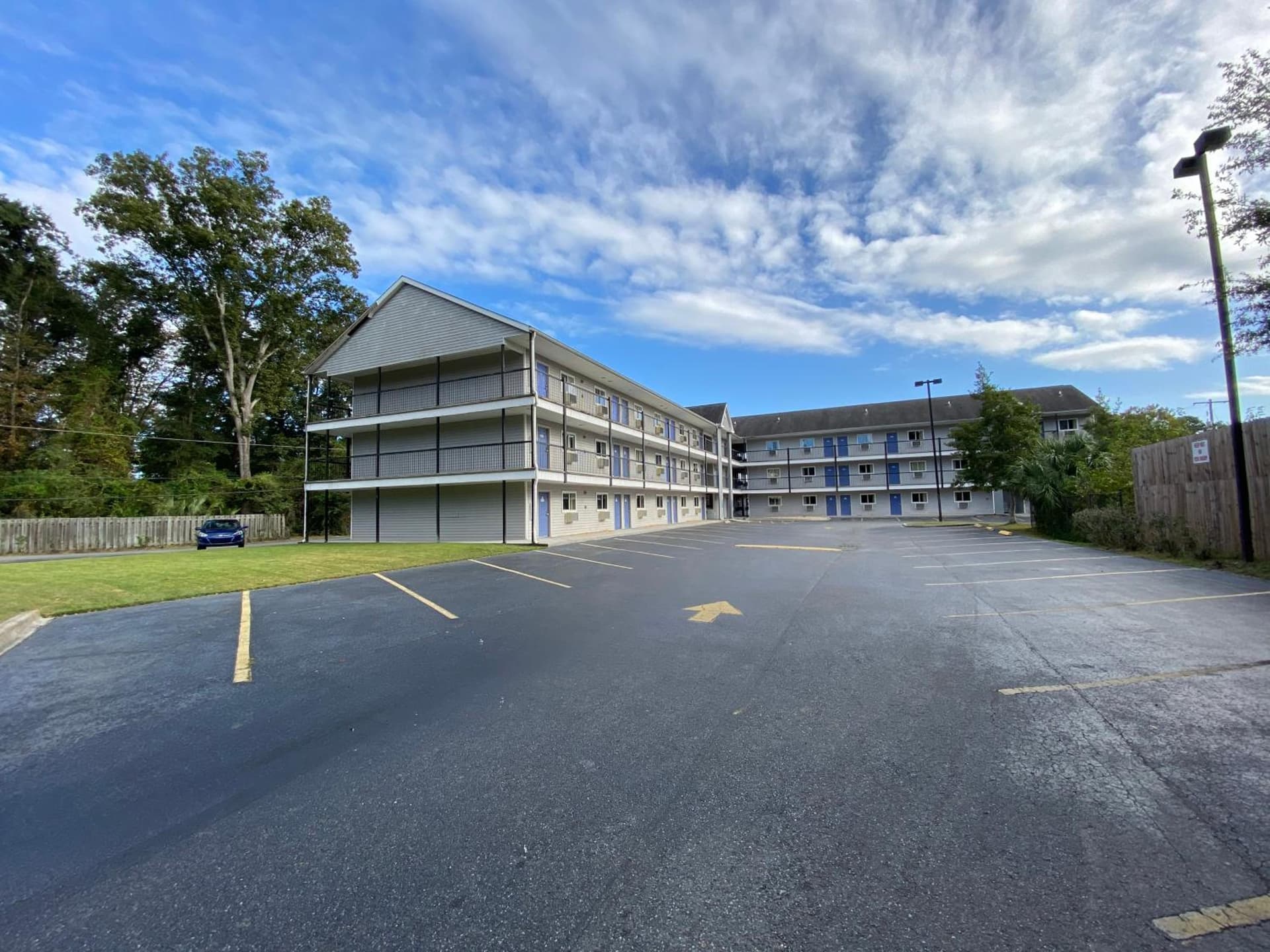 Savannah Garden Inn property views in Savannah, GA — gallery photo 3