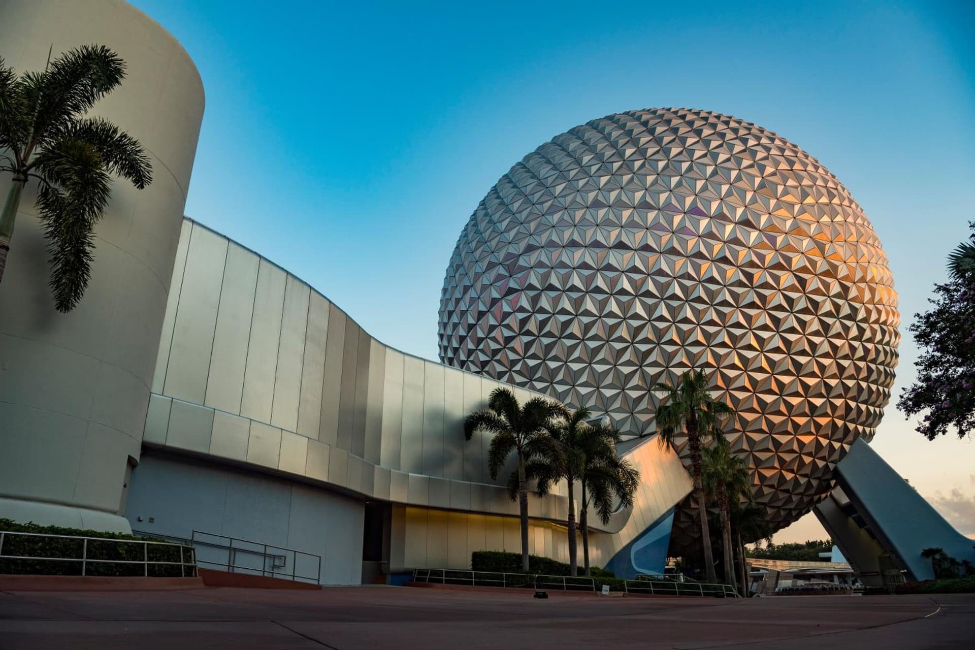 Holiday Inn Orlando – Disney Springs® Area by IHG gallery photo in Orlando, FL — image 15