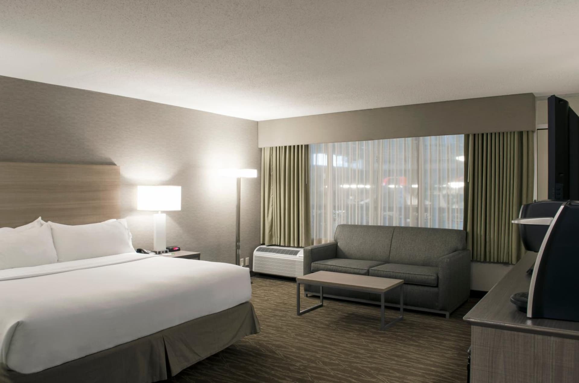 Holiday Inn Fargo by IHG gallery photo in Fargo, ND — image 70