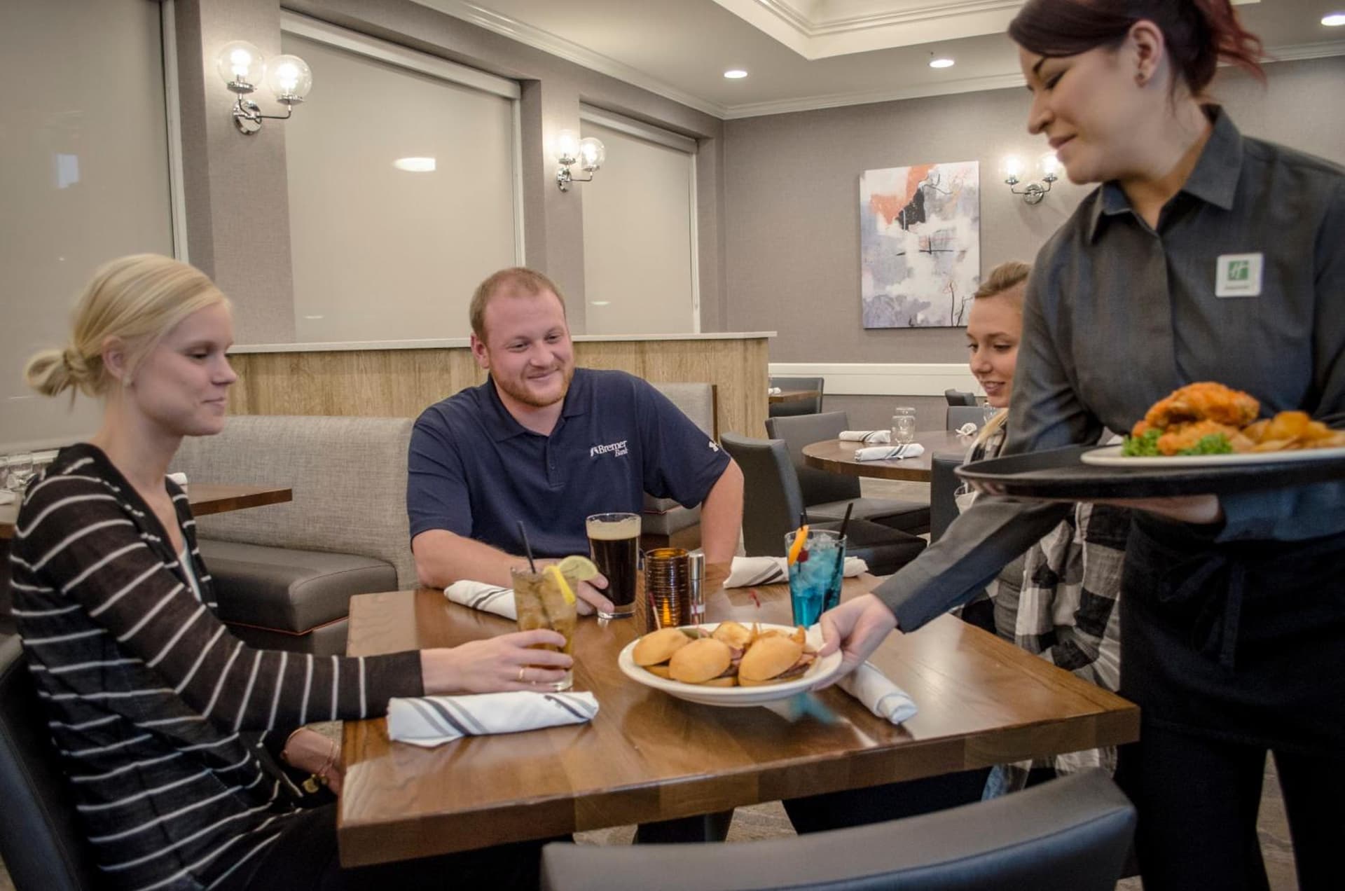 Holiday Inn Fargo by IHG gallery photo in Fargo, ND — image 50