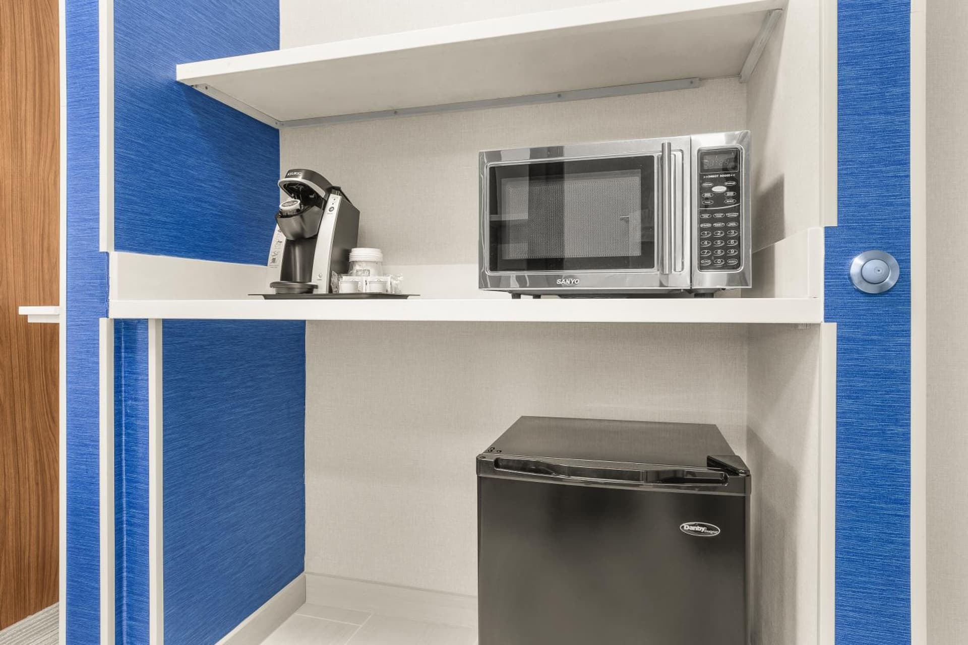 Holiday Inn Express & Suites Tacoma by IHG gallery photo in Tacoma, WA — image 9