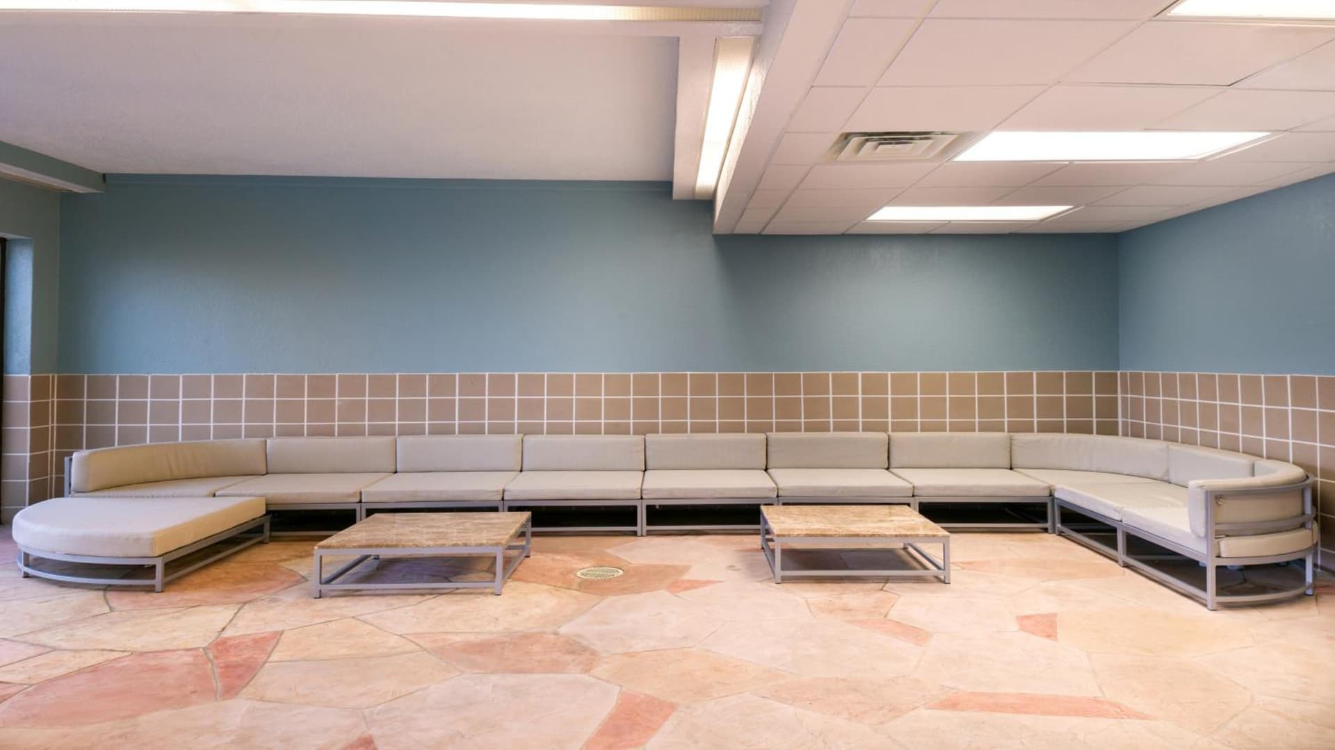 Holiday Inn Hotel & Suites Warren by IHG gallery photo in Warren, MI — image 55