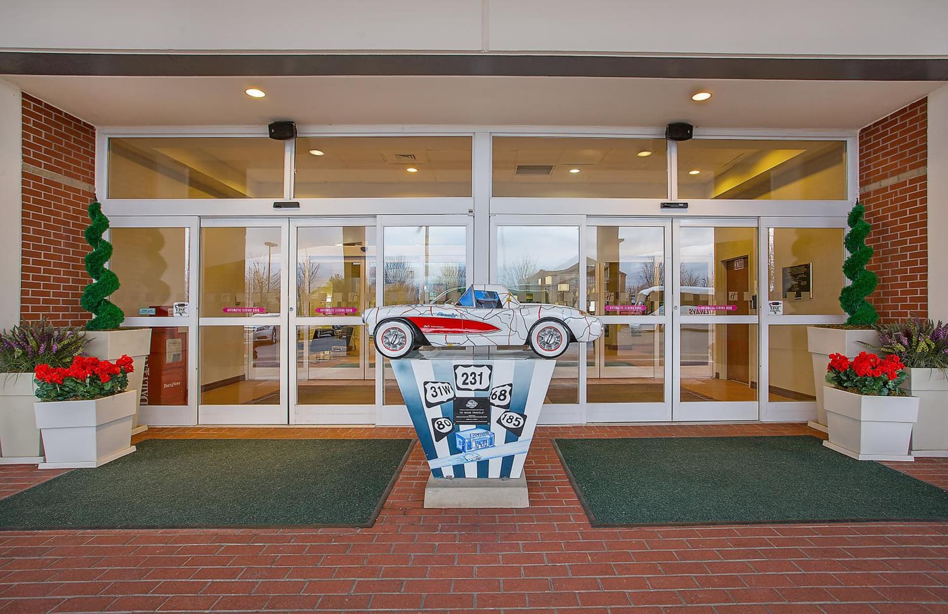 Holiday Inn University Plaza-Bowling Green by IHG gallery photo in Bowling Green, KY — image 36