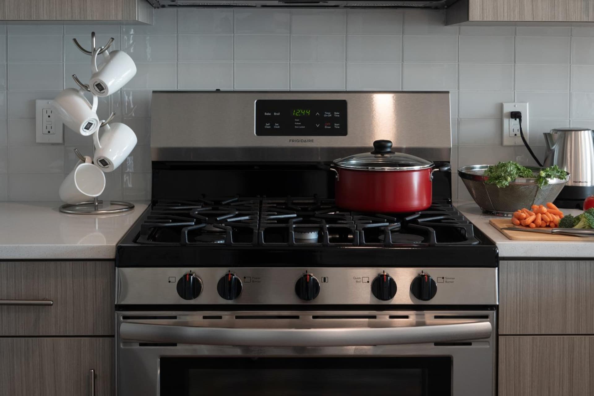 Luxury Furnished Apartments by Hyatus Downtown at Yale gallery photo in New Haven, CT — image 47