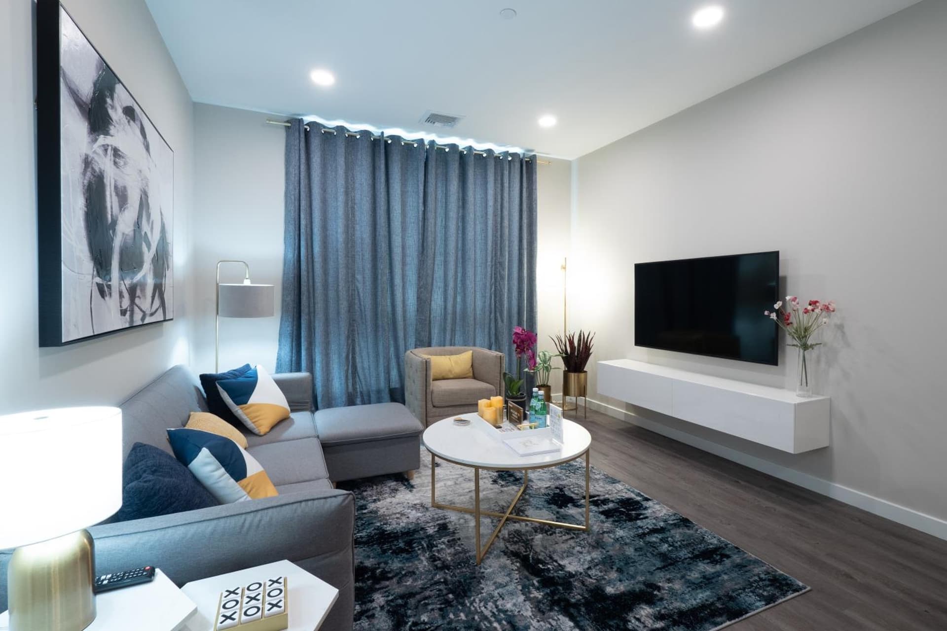 Luxury Furnished Apartments by Hyatus Downtown at Yale gallery photo in New Haven, CT — image 182