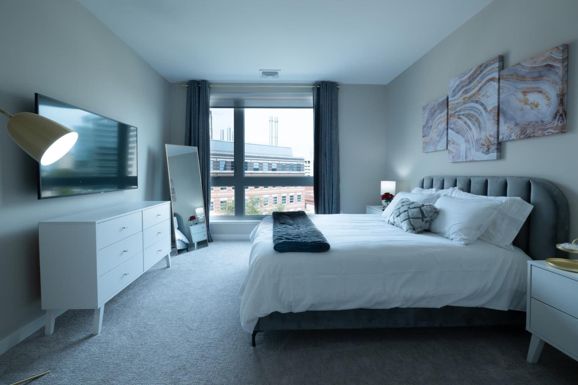 Luxury Furnished Apartments by Hyatus Downtown at Yale gallery photo in New Haven, CT — image 92