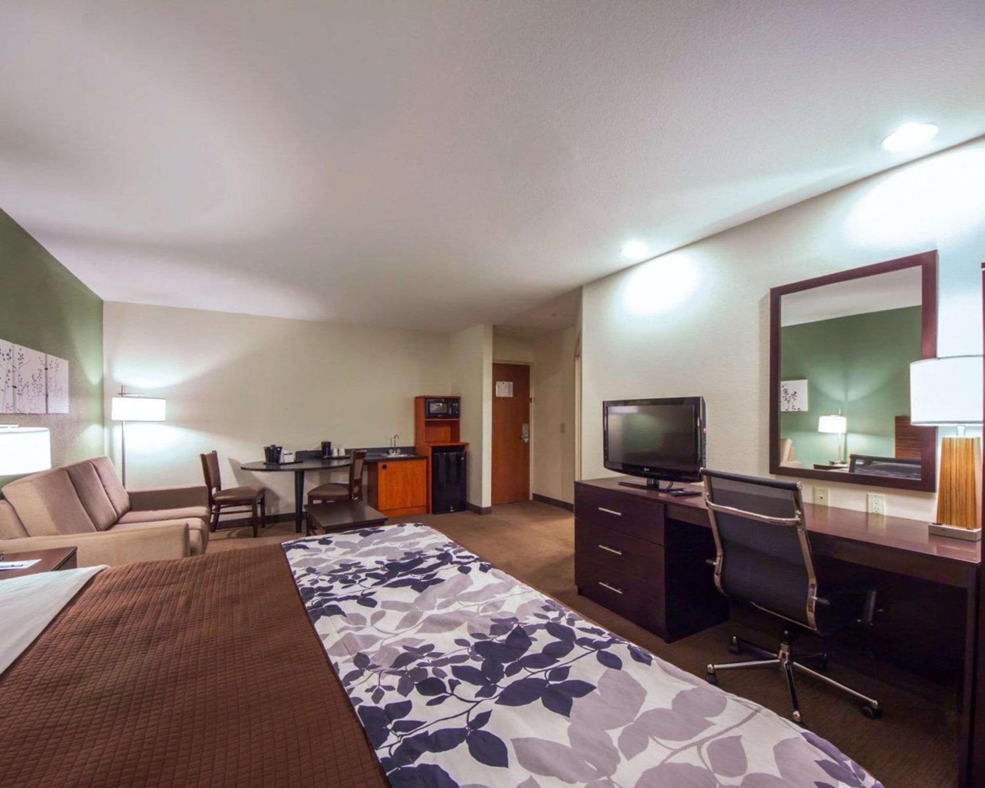 Sleep Inn & Suites Edmond near University gallery photo in Edmond, OK — image 24