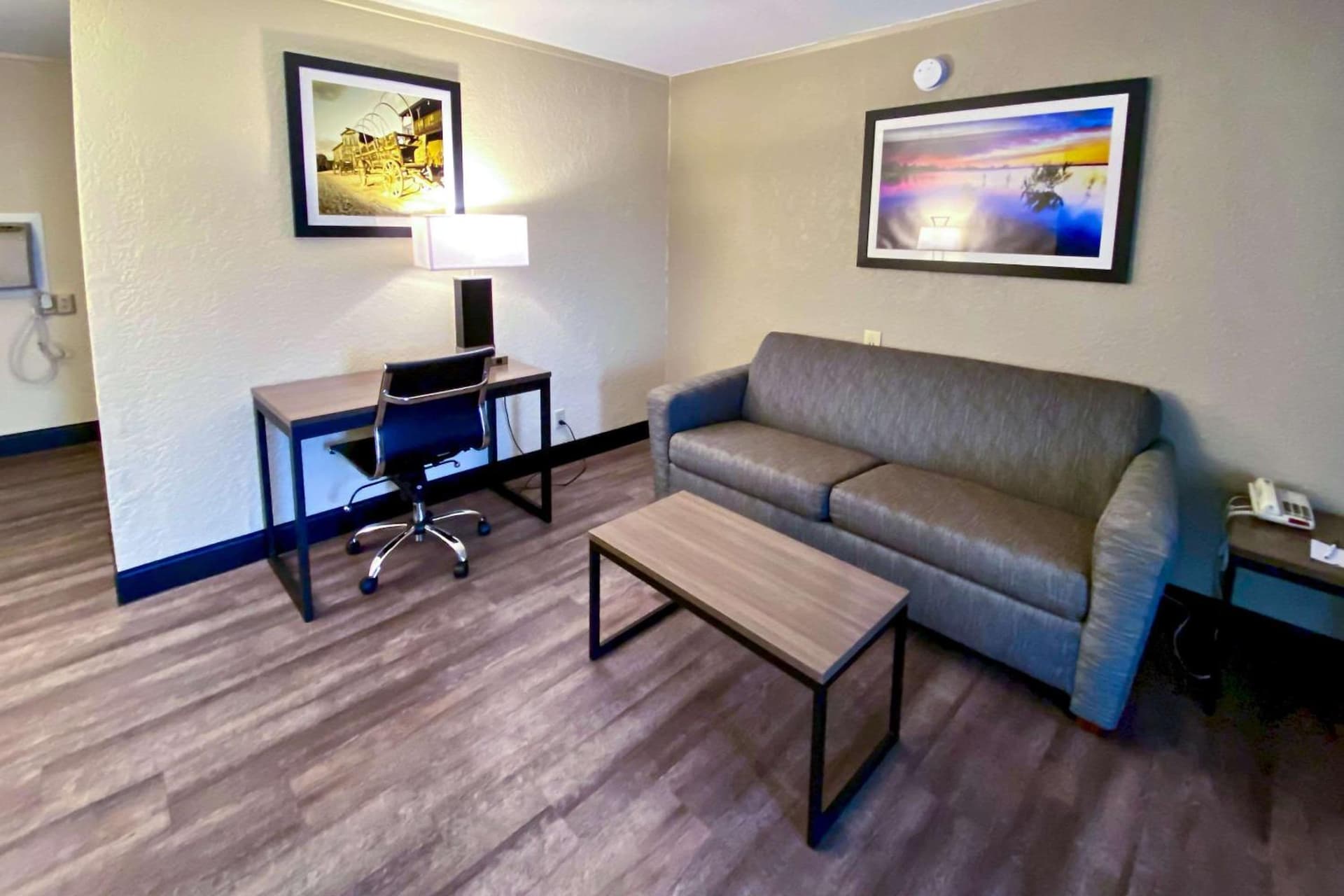 Quality Inn & Suites Airport gallery photo in El Paso, TX — image 8