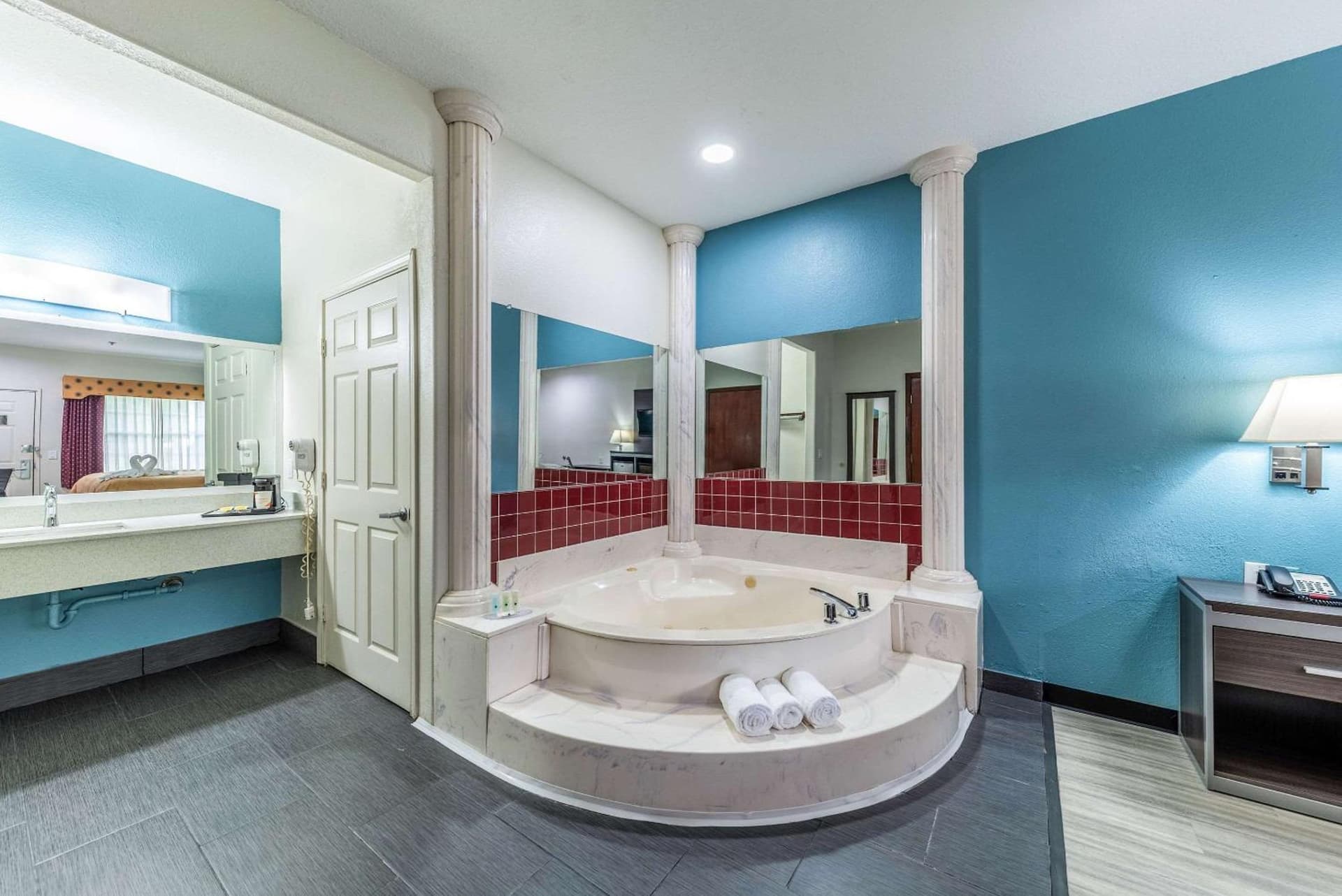 Quality Inn & Suites Canton gallery photo in Canton, TX — image 33