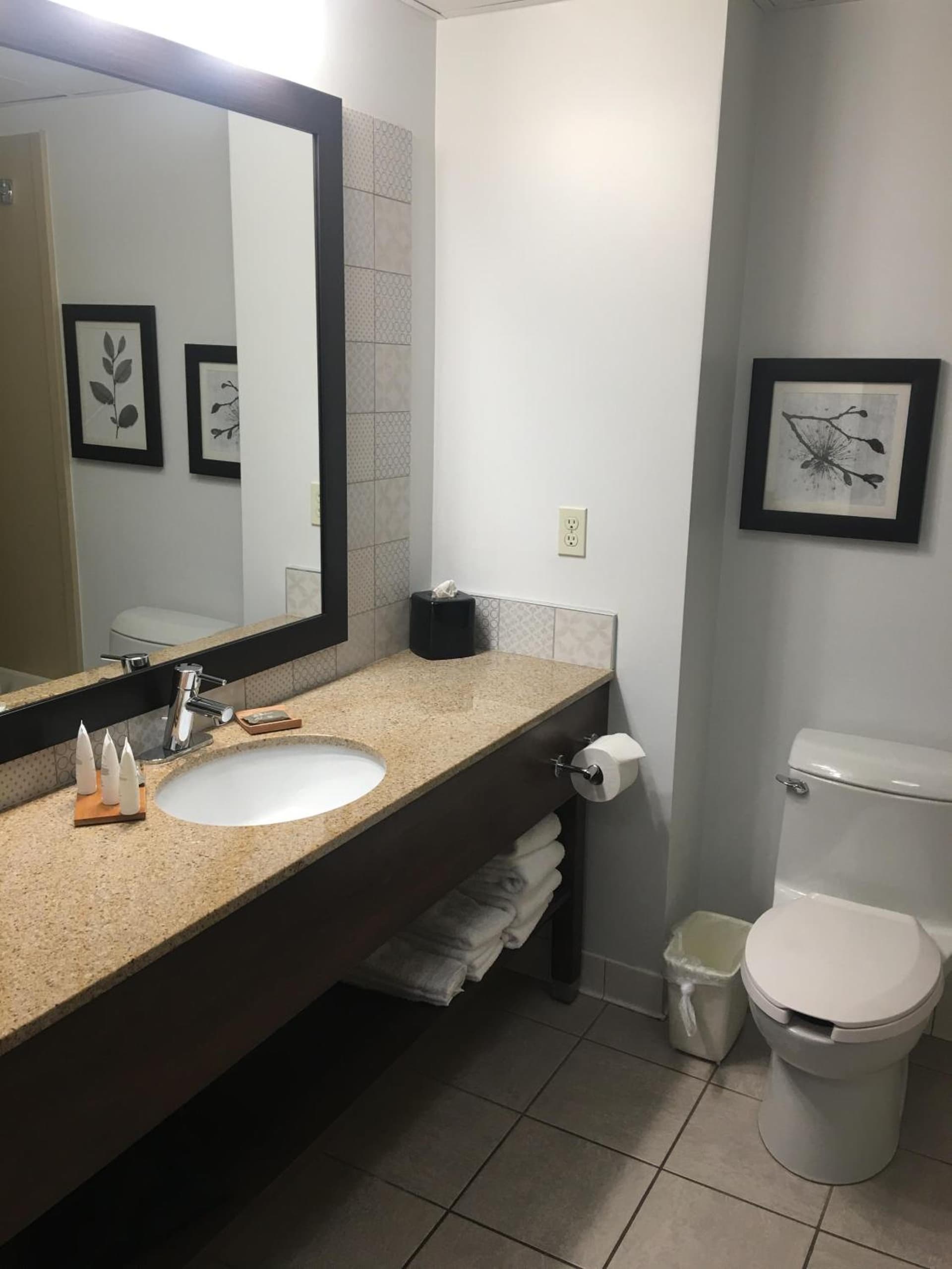 Country Inn & Suites by Radisson, Grand Rapids East, MI gallery photo in Grand Rapids, MI — image 38