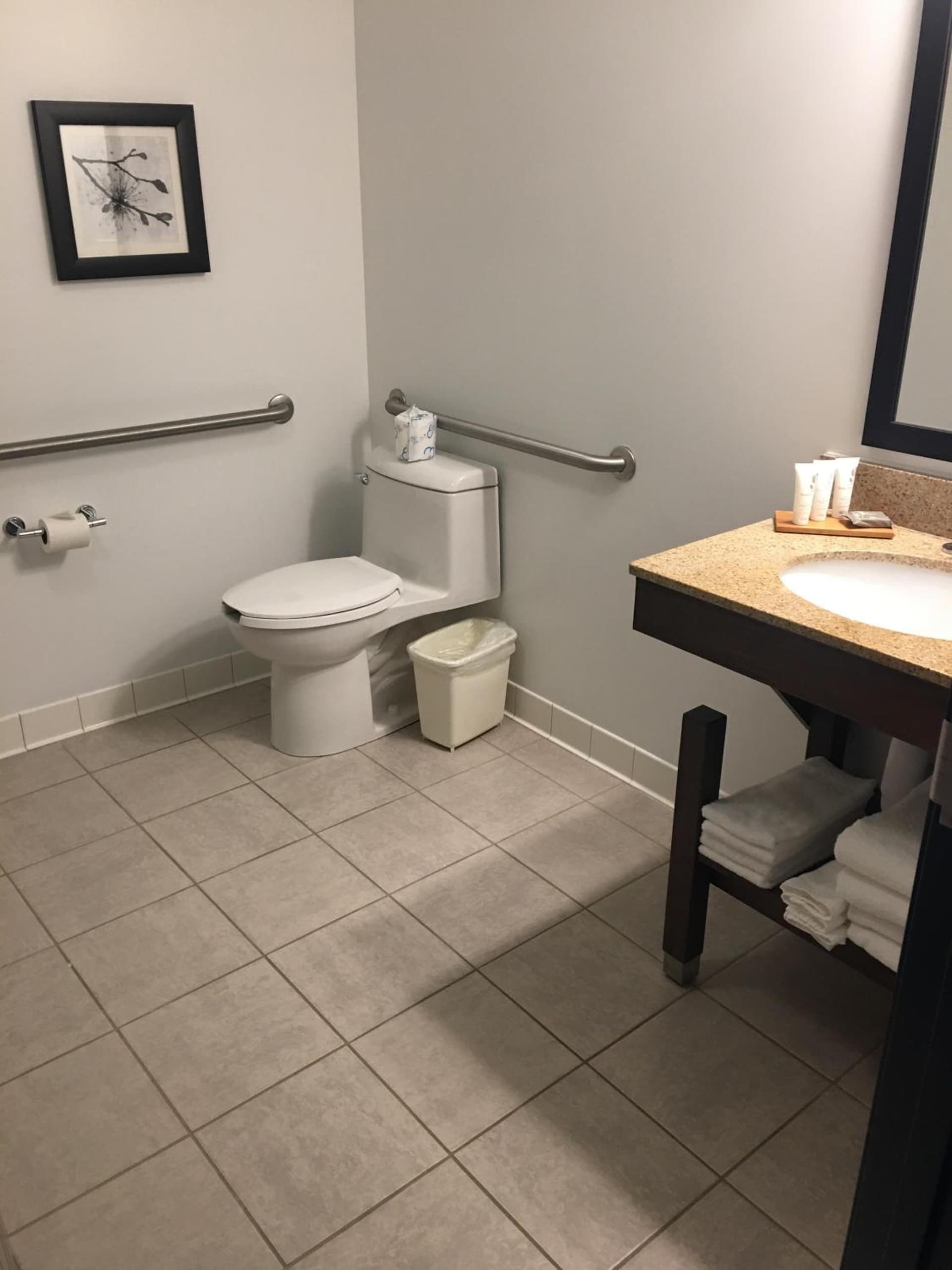 Country Inn & Suites by Radisson, Grand Rapids East, MI gallery photo in Grand Rapids, MI — image 44