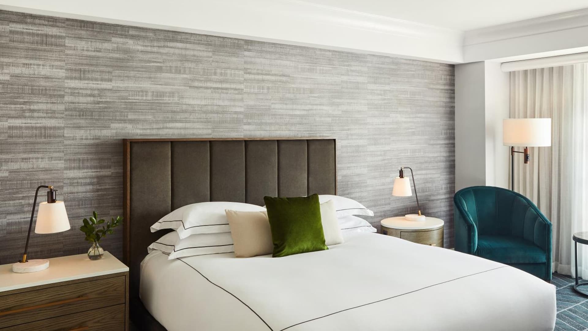 Kimpton Marlowe by IHG gallery photo in Cambridge, MA — image 21
