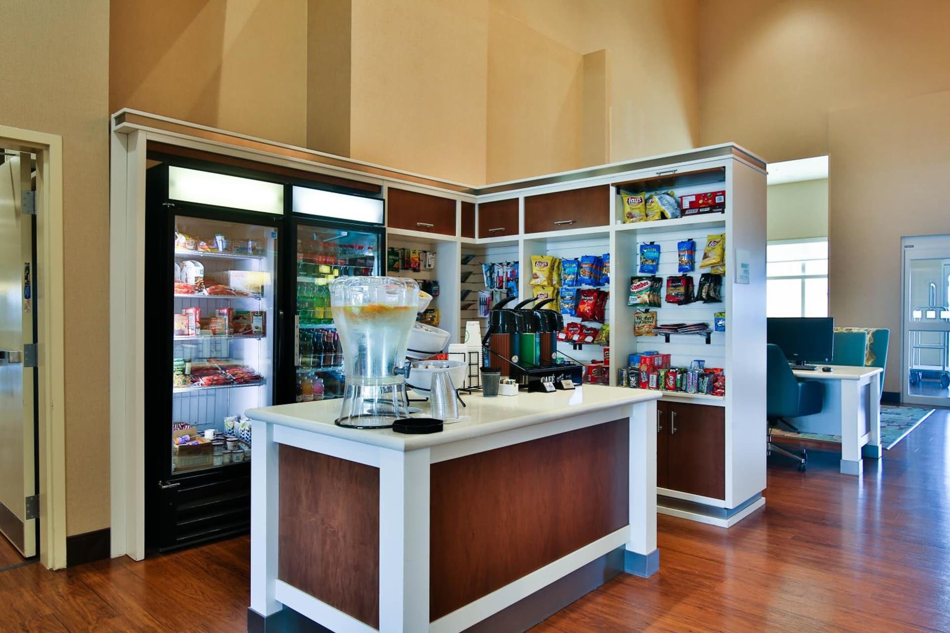 Holiday Inn Bismarck by IHG gallery photo in Bismarck, ND — image 18