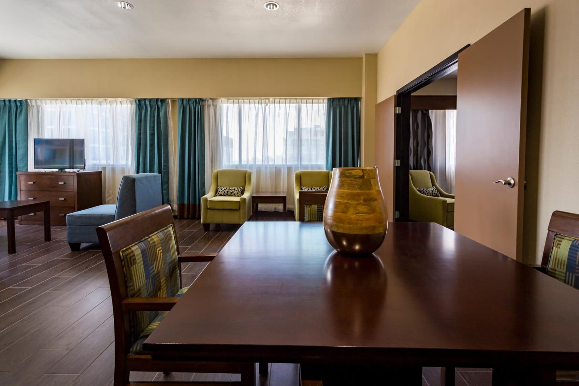 Holiday Inn Houston Downtown by IHG gallery photo in Houston, TX — image 66
