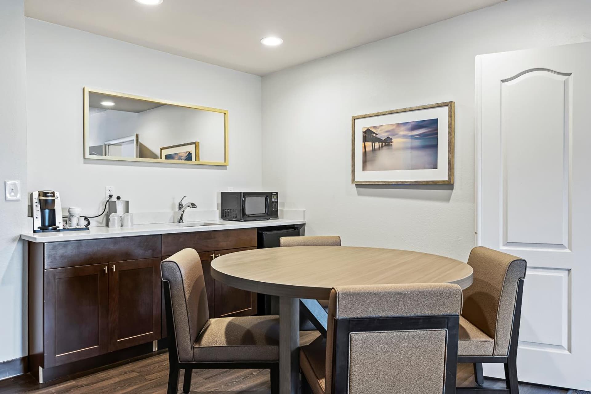 Holiday Inn - St. Petersburg West by IHG gallery photo in St Petersburg, FL — image 13