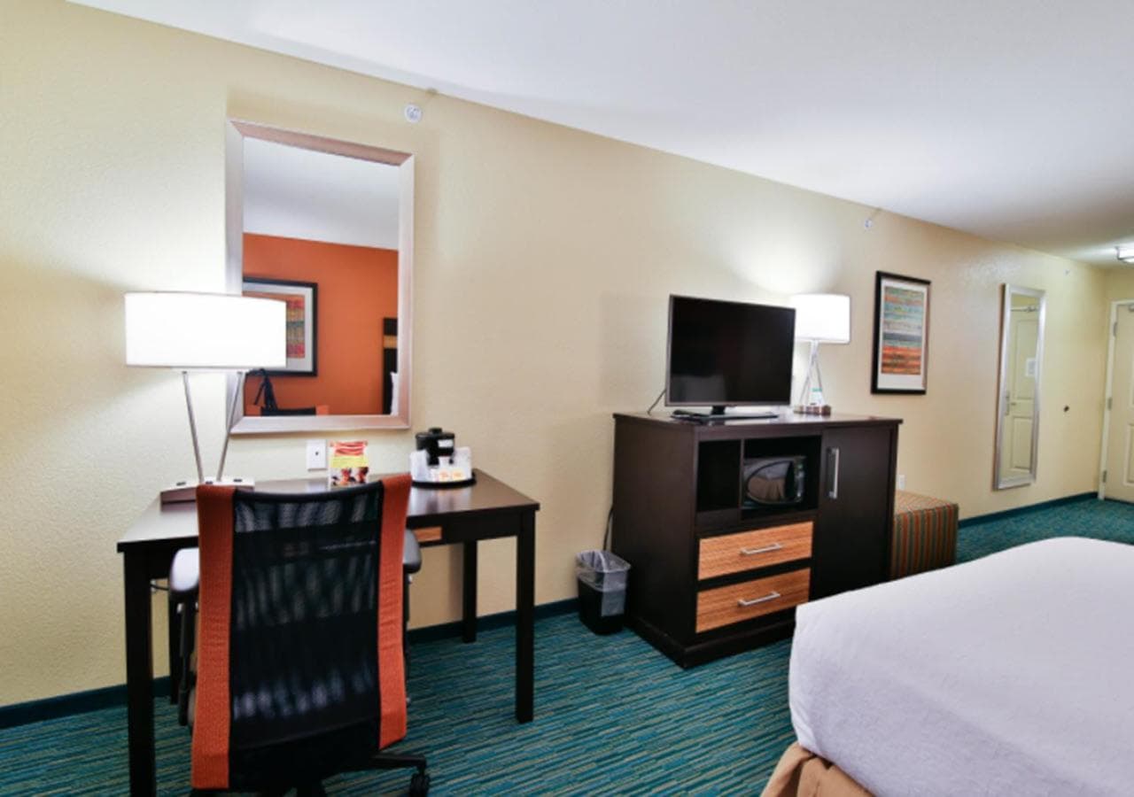 Holiday Inn Bismarck by IHG gallery photo in Bismarck, ND — image 56