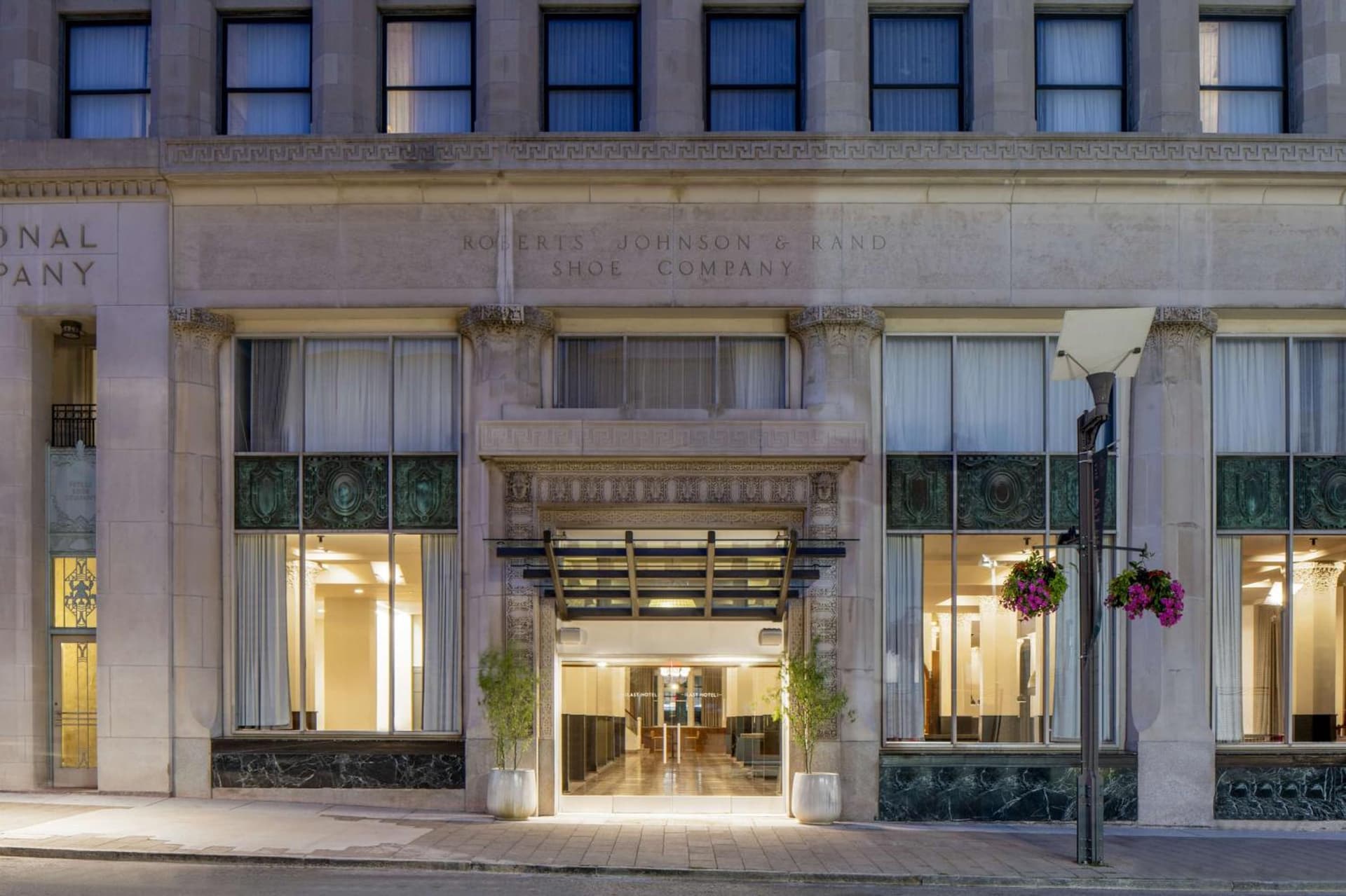 The Last Hotel interior in Saint Louis, MO — gallery photo 2