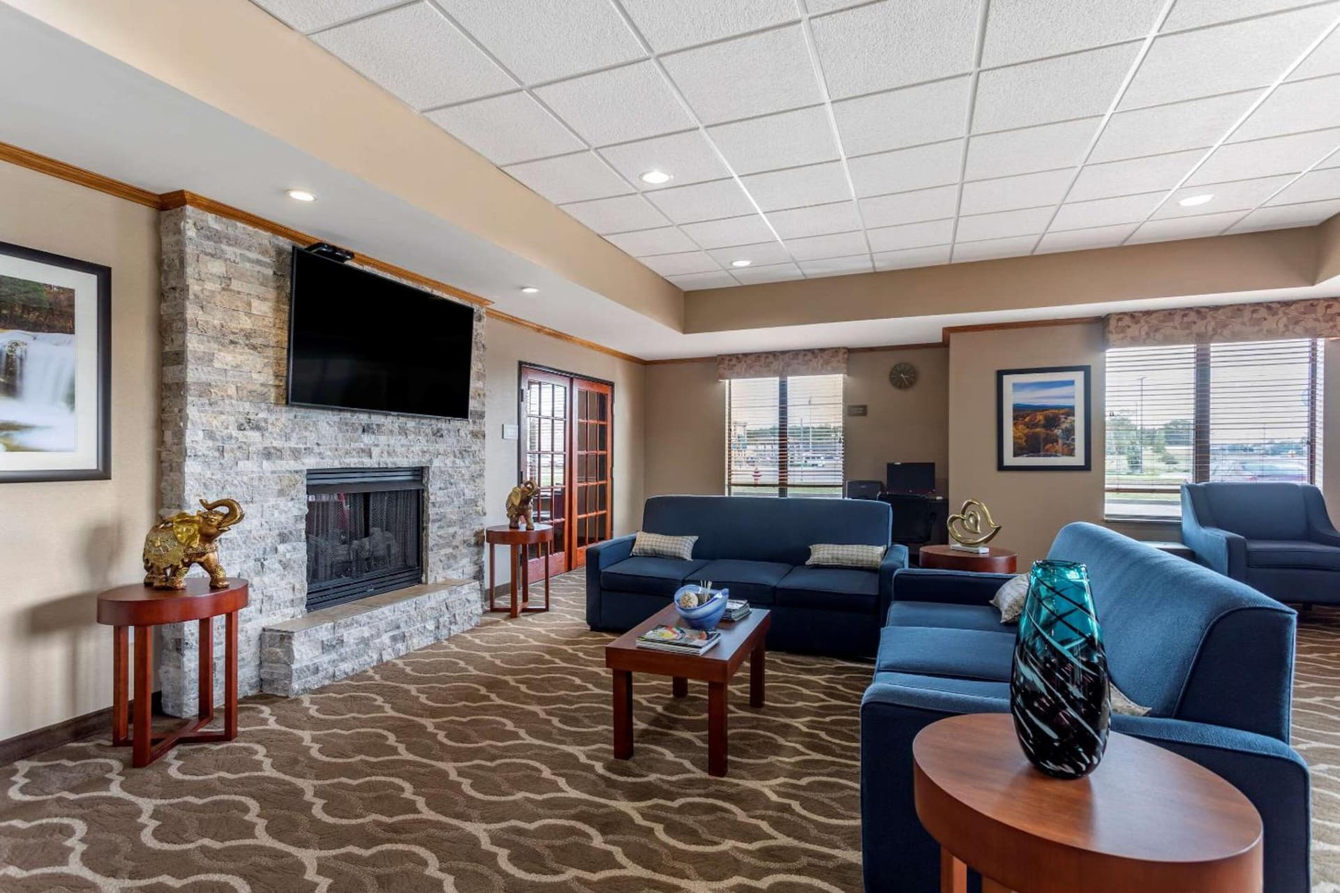 Comfort Inn & Suites Carbondale University Area property views in Carbondale, IL — gallery photo 3