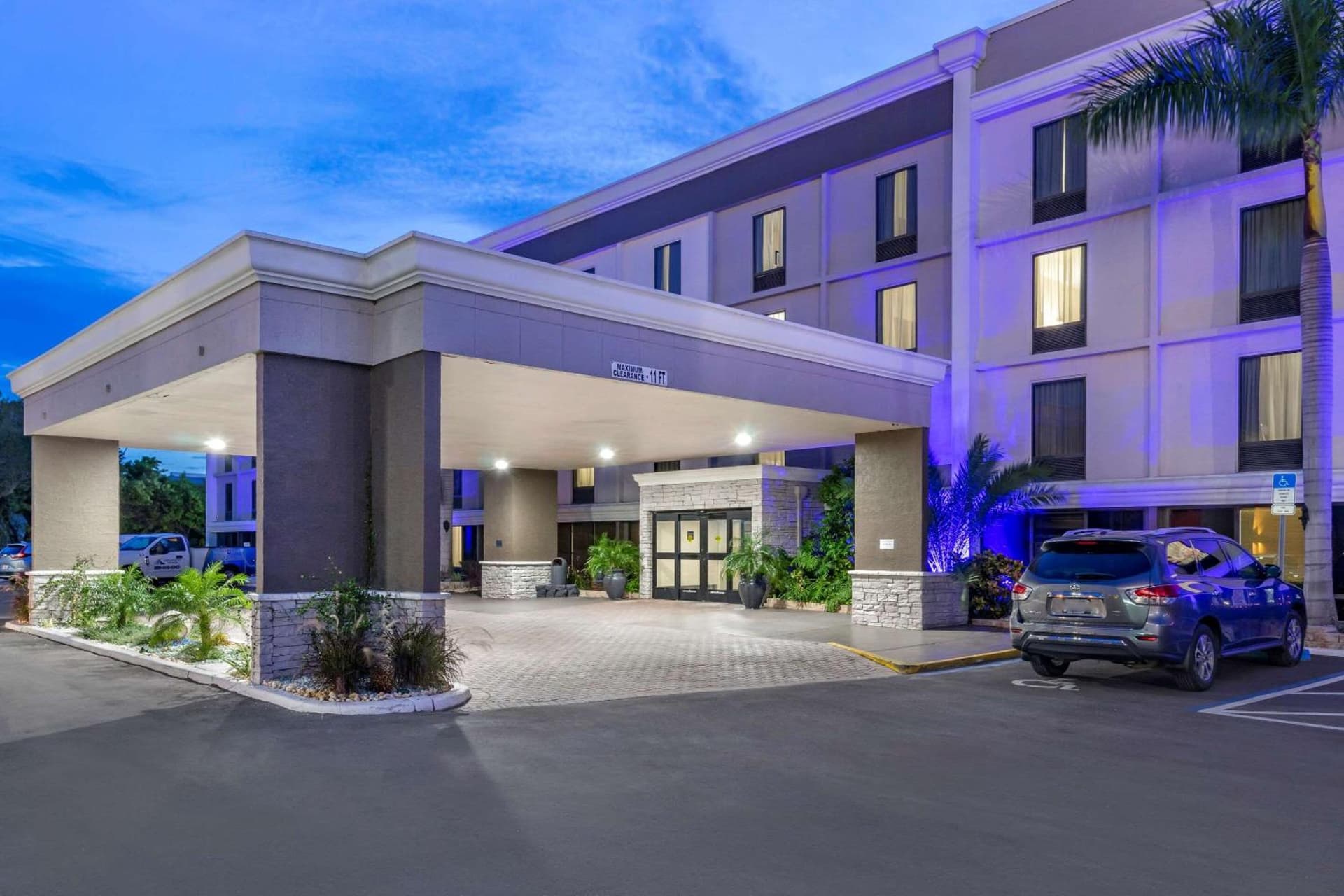 Comfort Inn & Suites St Pete - Clearwater International Airport gallery photo in Clearwater, FL — image 15