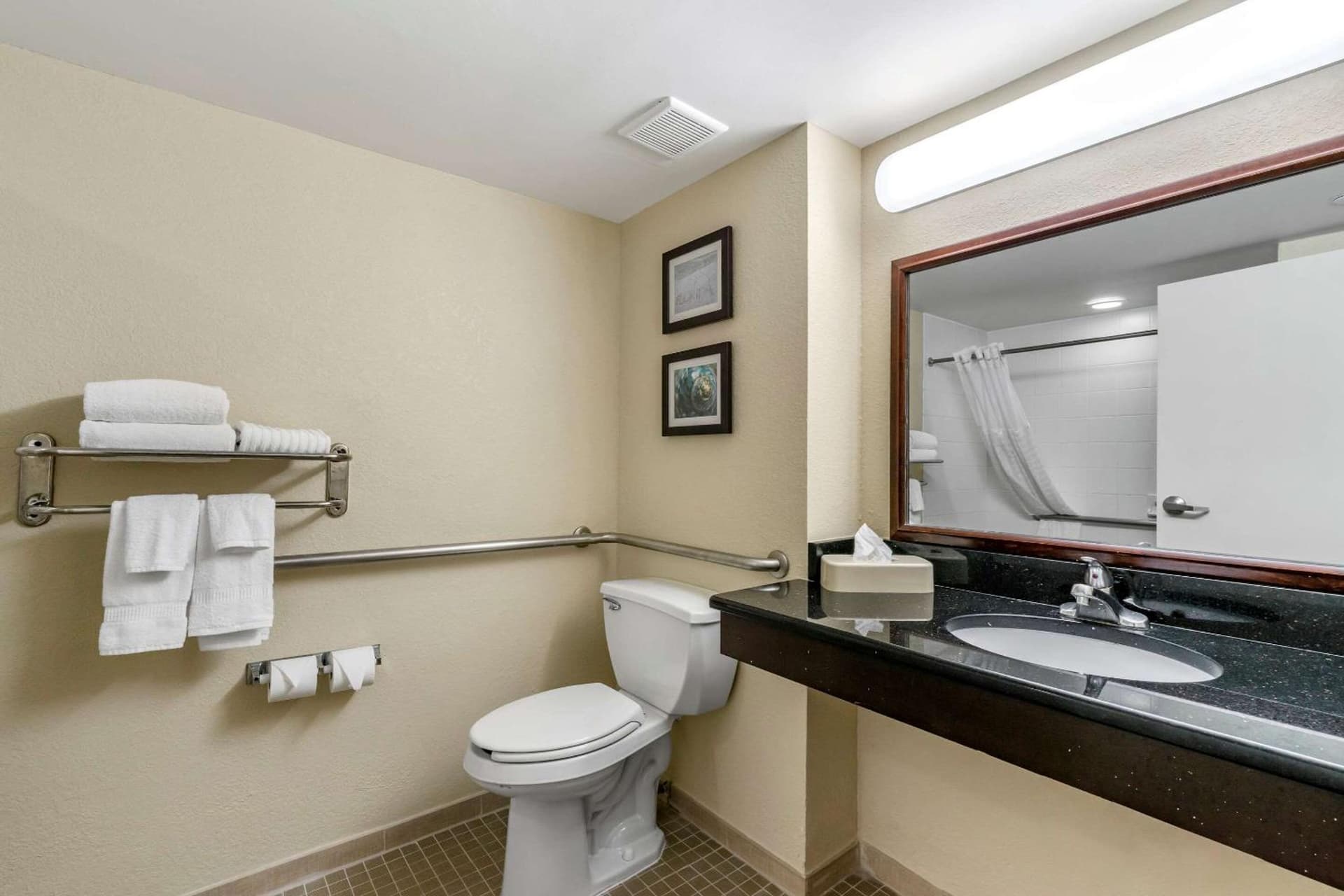 Comfort Inn & Suites St Pete - Clearwater International Airport gallery photo in Clearwater, FL — image 39