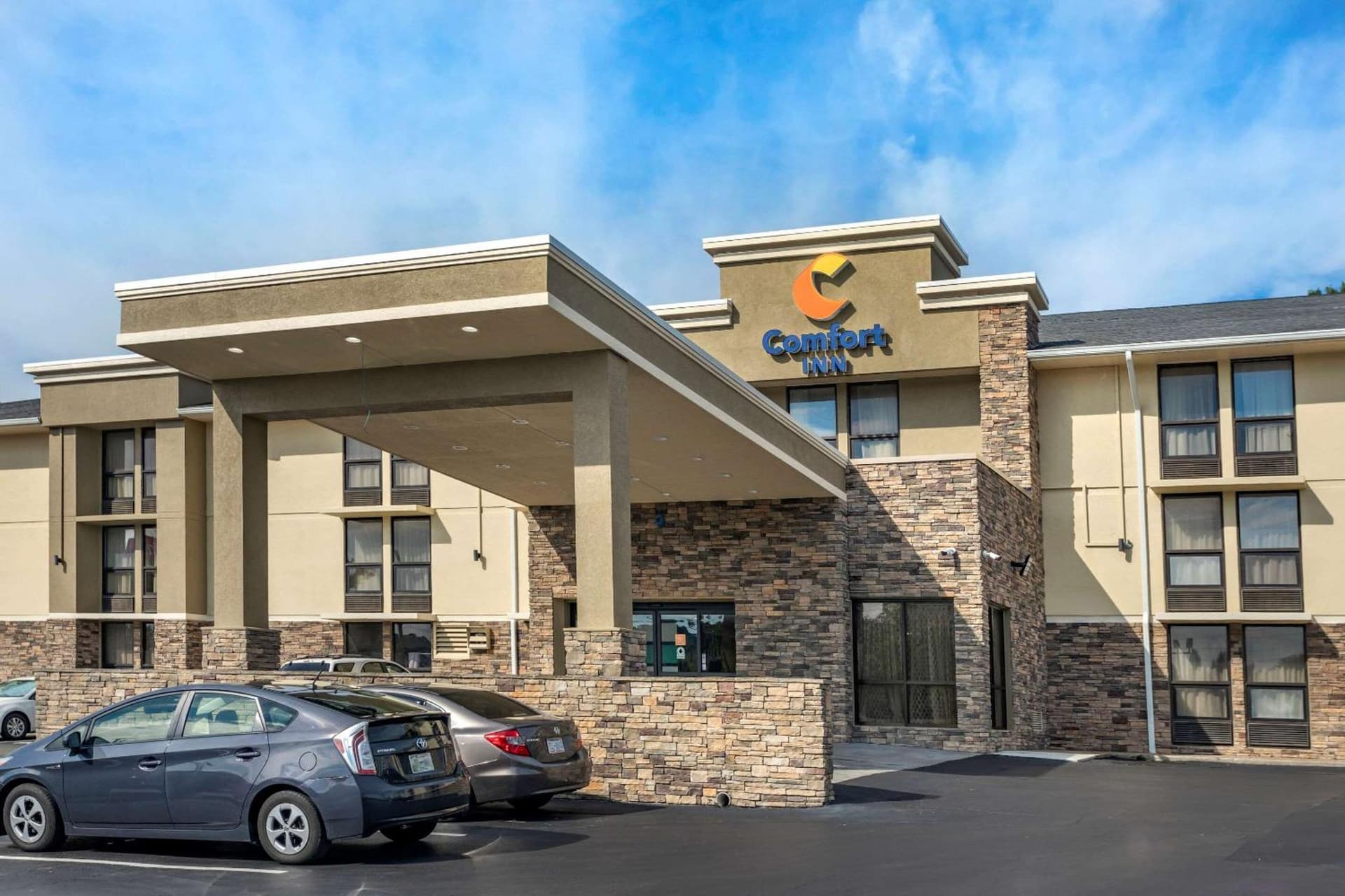 Comfort Inn Nashville - Opryland Area interior in Nashville, TN — gallery photo 2