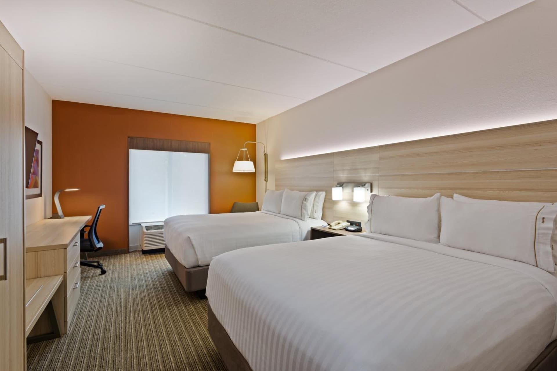 Holiday Inn Express & Suites Tavares by IHG gallery photo in Tavares, FL — image 12