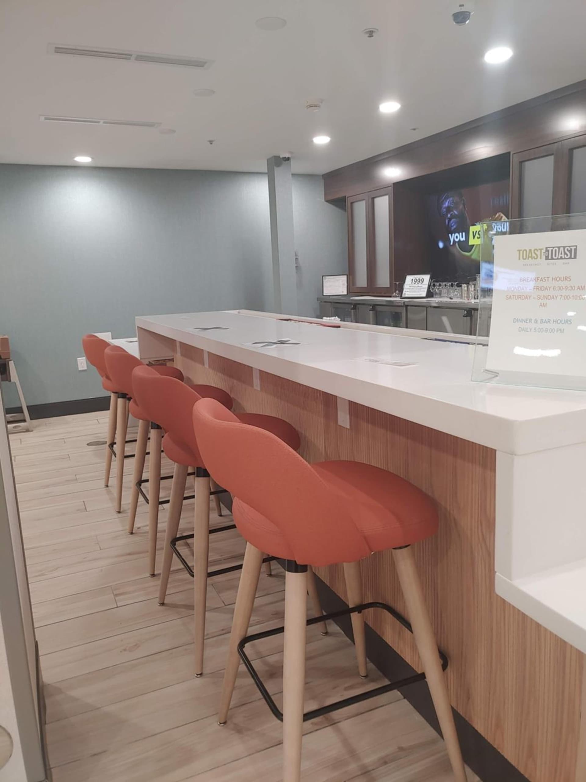Holiday Inn Hotel & Suites Ann Arbor University of Michigan Area by IHG gallery photo in Ann Arbor, MI — image 26