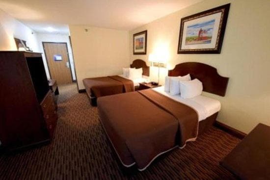 Bayside Hotel of Mackinac interior in Mackinaw City, MI — gallery photo 2