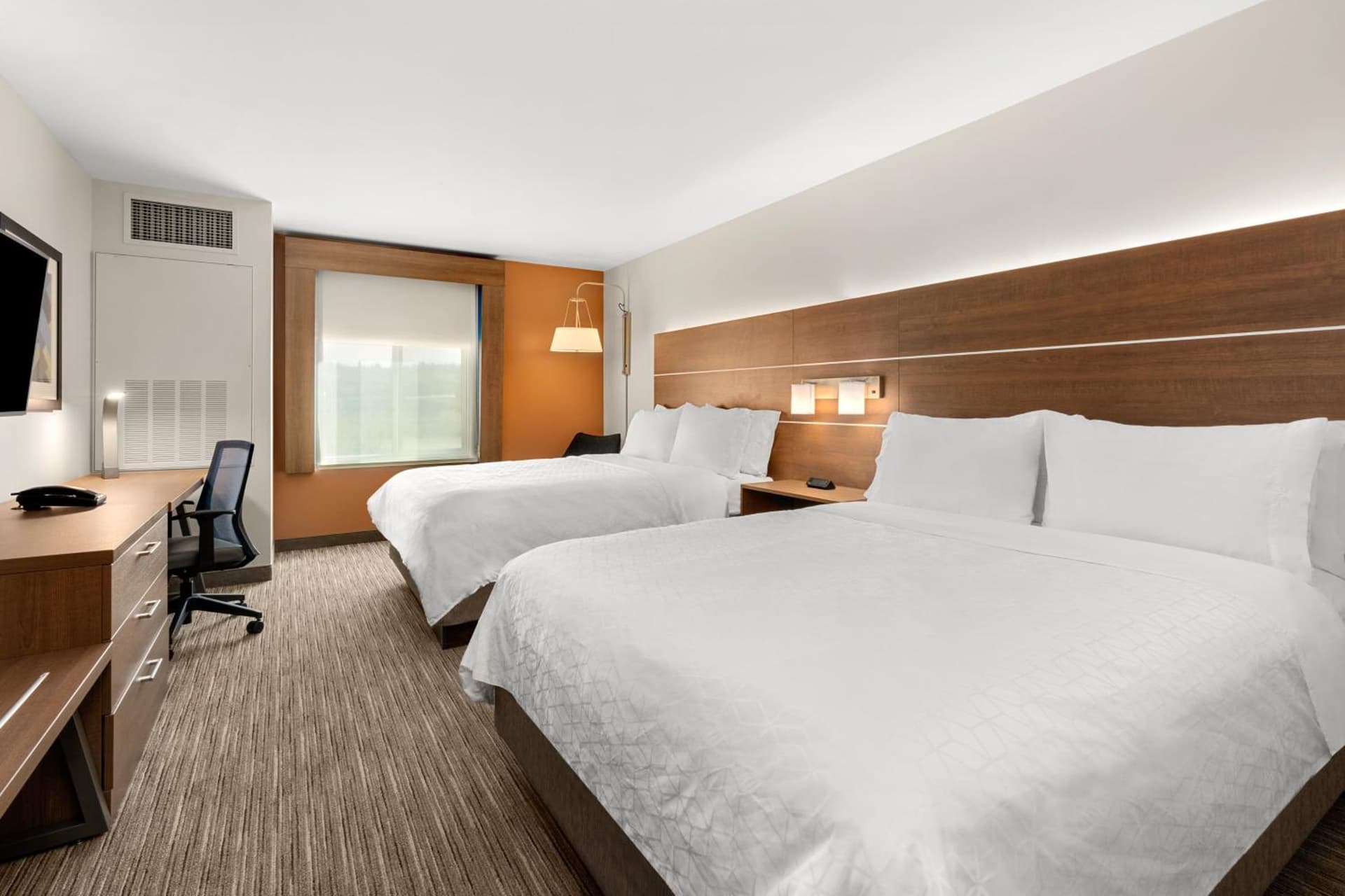Holiday Inn Express and Suites Sumner by IHG gallery photo in Sumner, WA — image 31