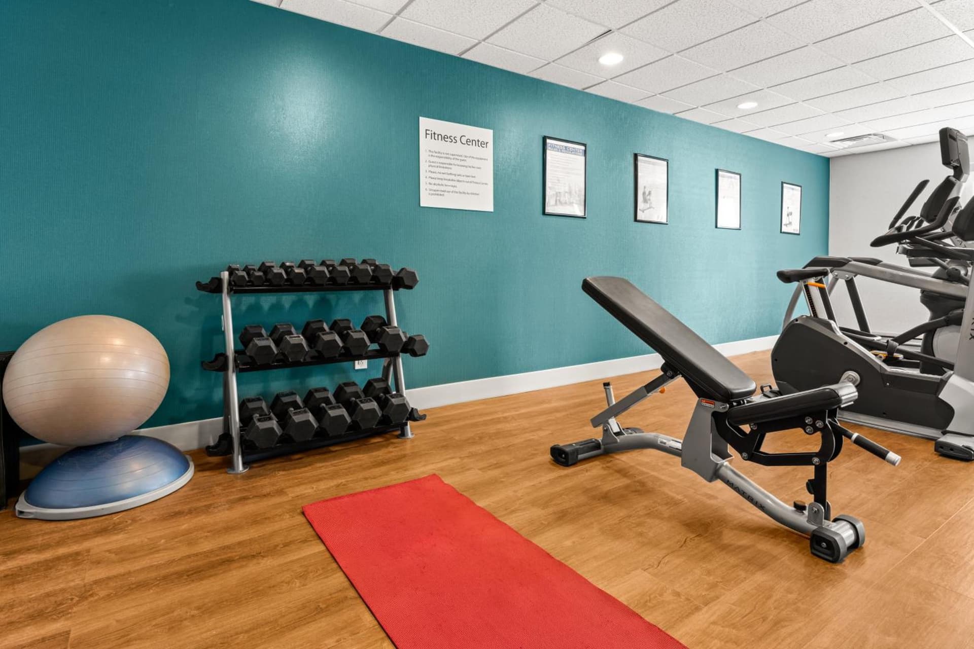 Holiday Inn Express and Suites Sumner by IHG gallery photo in Sumner, WA — image 19