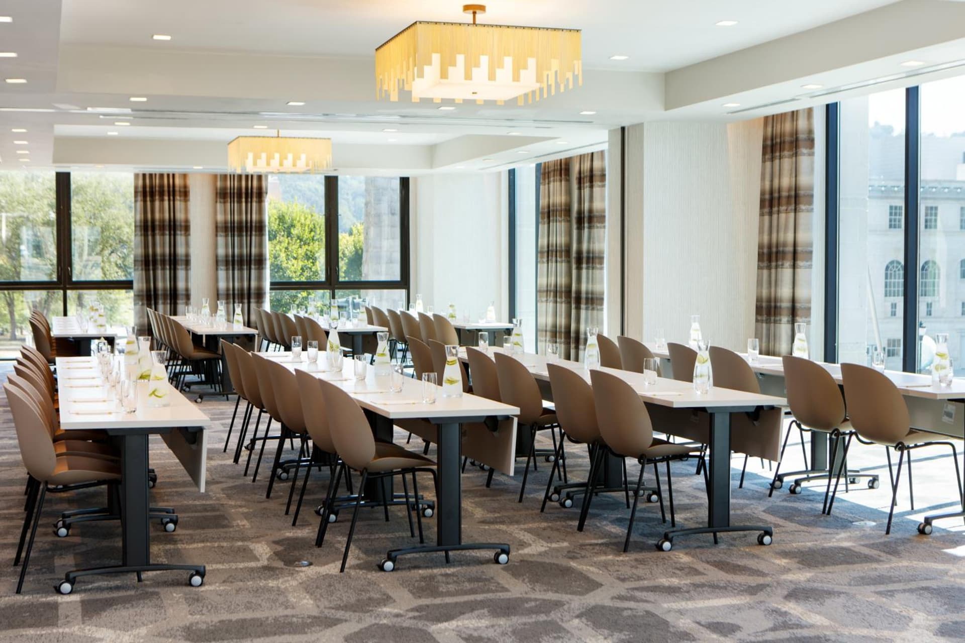 Kimpton Hotel Arras by IHG gallery photo in Asheville, NC — image 59