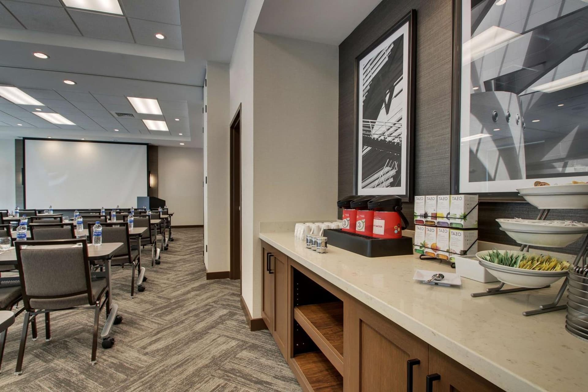 Hyatt Place Milwaukee Downtown gallery photo in Milwaukee, WI — image 76