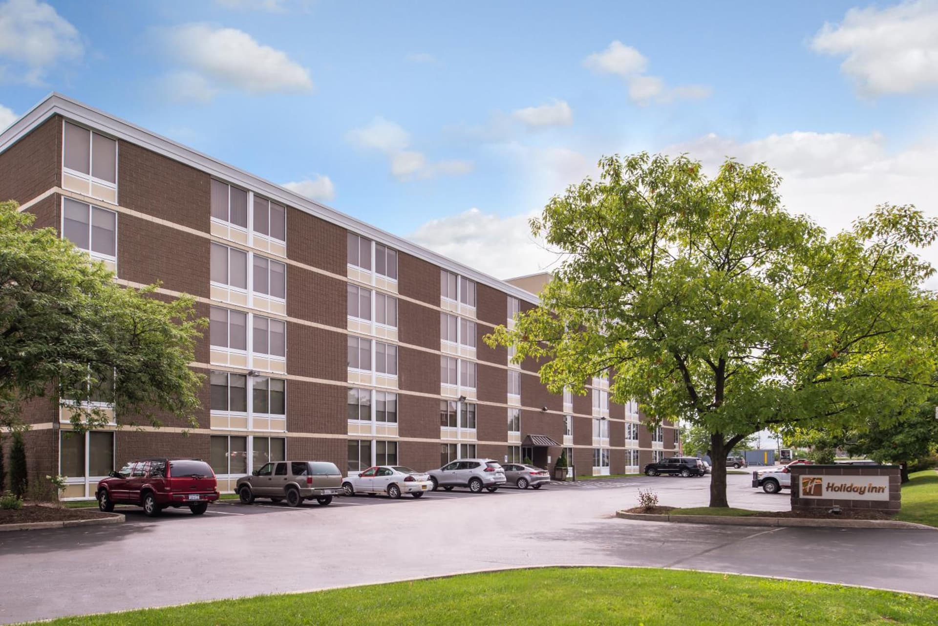 Holiday Inn Auburn-Finger Lakes Region by IHG featured exterior or lobby in Auburn, NY — similar hotel