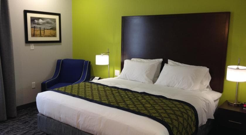 Hawthorn Suites by Wyndham San Angelo property views in San Angelo, TX — gallery photo 3