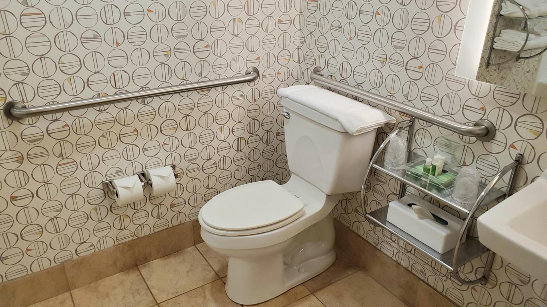 Holiday Inn Martinsburg by IHG gallery photo in Martinsburg, WV — image 65