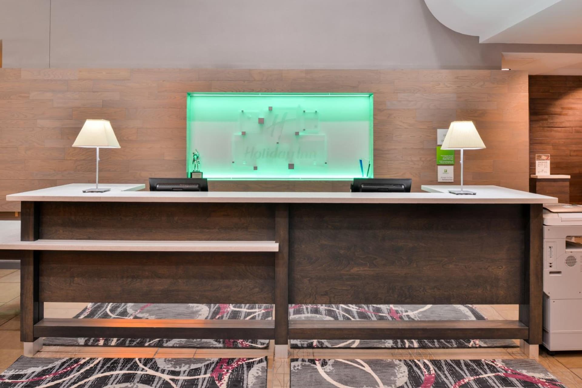 Holiday Inn Kansas City Airport by IHG property views in Kansas City, KS — gallery photo 3