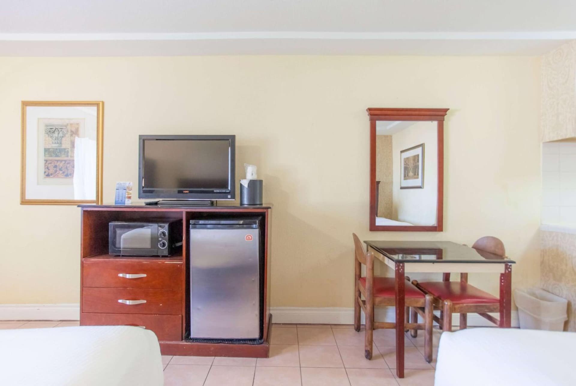 Days Inn by Wyndham Shenandoah gallery photo in The Woodlands, TX — image 39